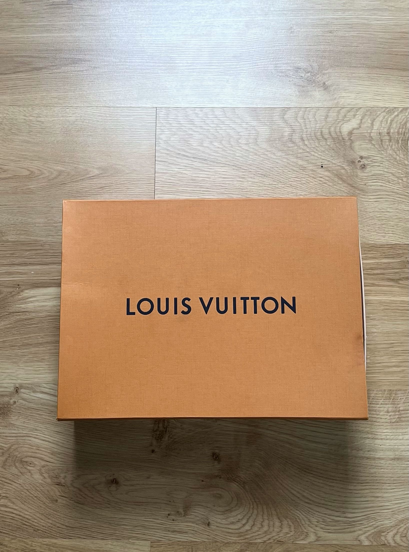 Louis Vuitton Louis Vuitton x Virgil Abloh 408 Trainers Hi Top Sneakers Size US 11 / EU 44 - 18 Thumbnail