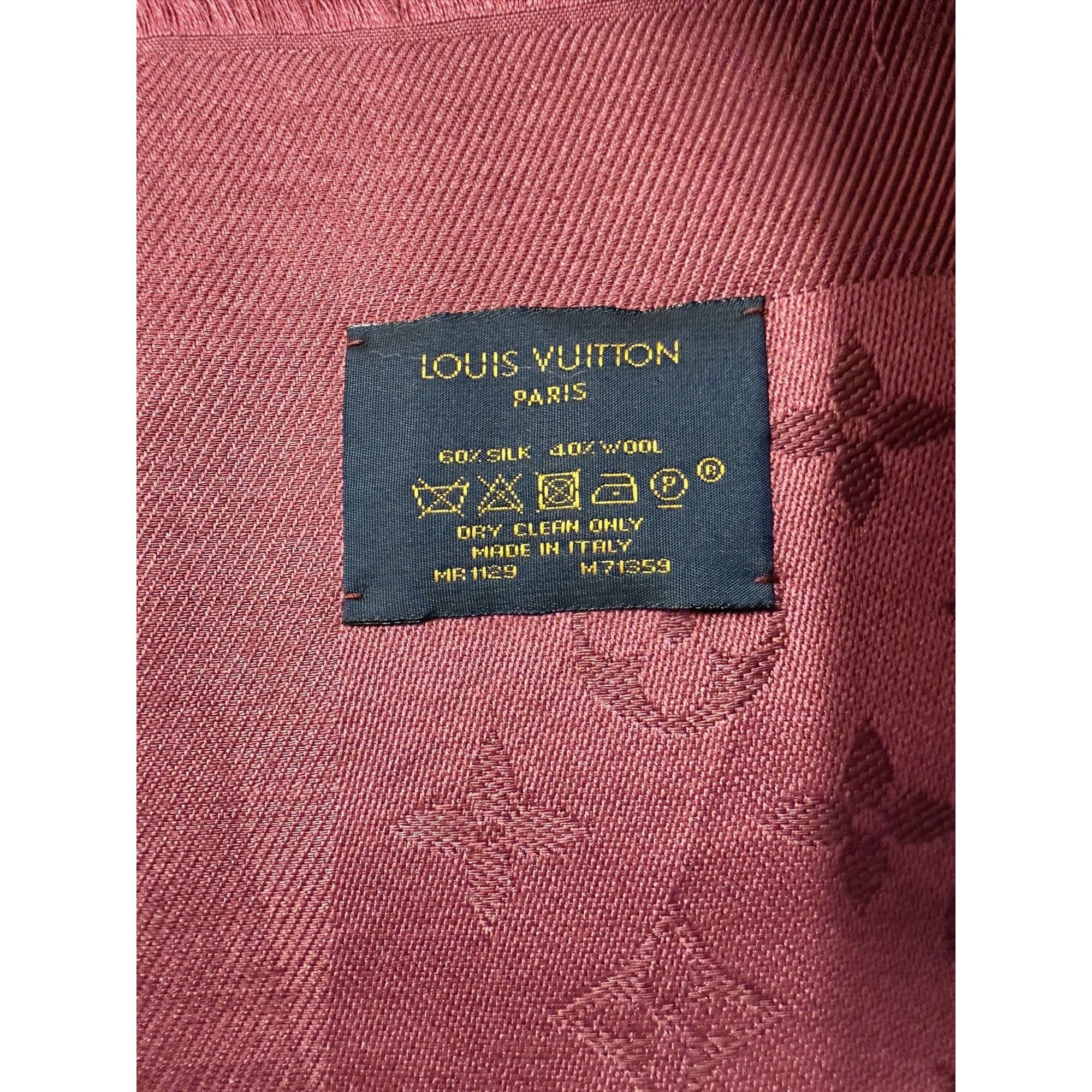 Louis Vuitton Louis Vuitton Monogram Shine Shawl In Fuchsia Silk & Wool Bl Size ONE SIZE - 4 Thumbnail