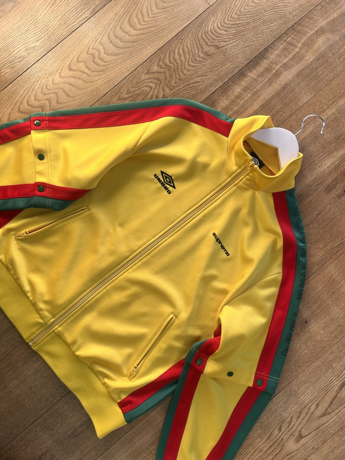 Supreme Supreme Umbro Snap Sleeve Jacket Size US M / EU 48-50 / 2 - 1 Thumbnail