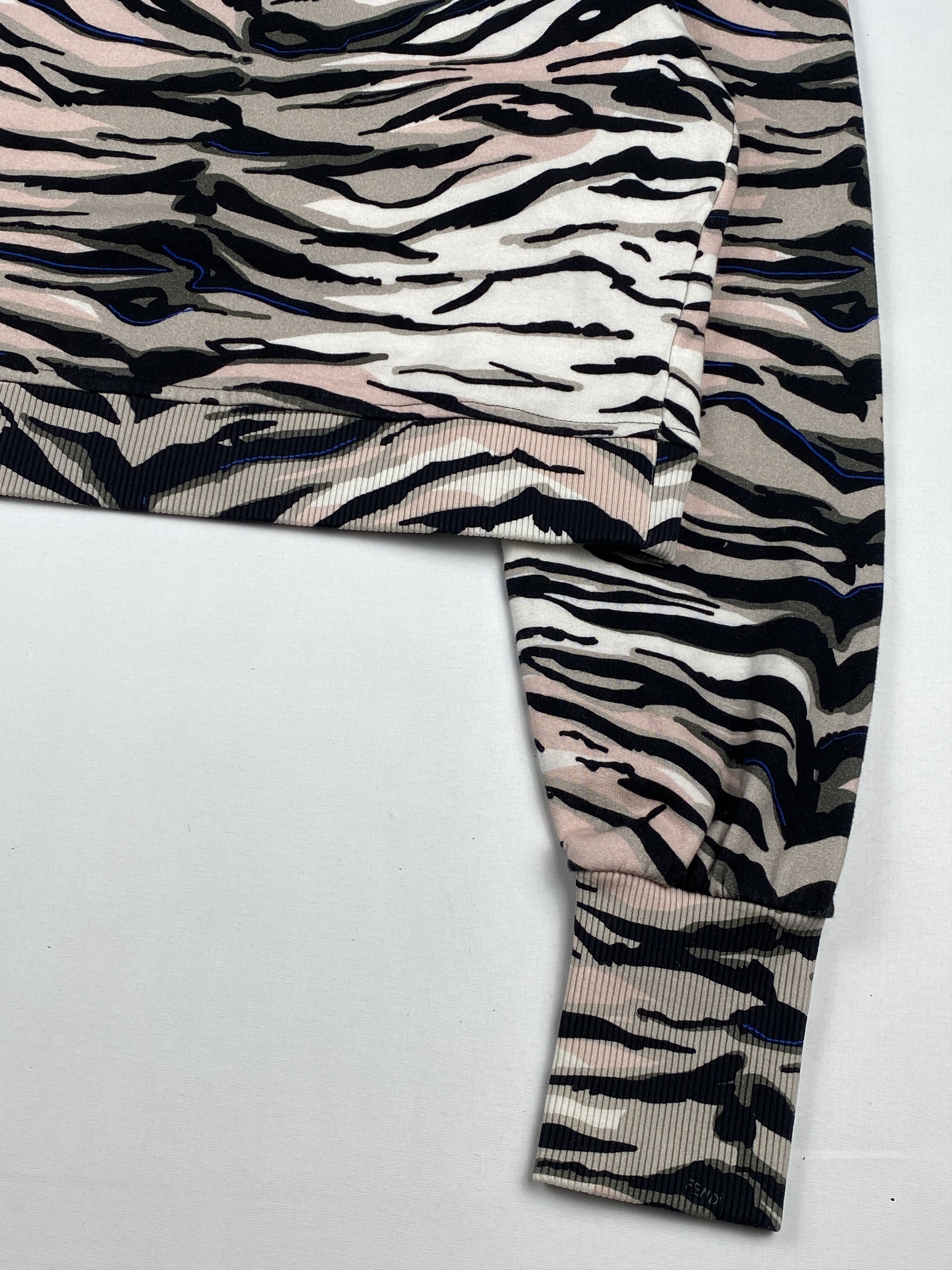 Fendi Zebra Patterned Cropped Hoodie Size XS / US 0-2 / IT 36-38 - 14 Thumbnail