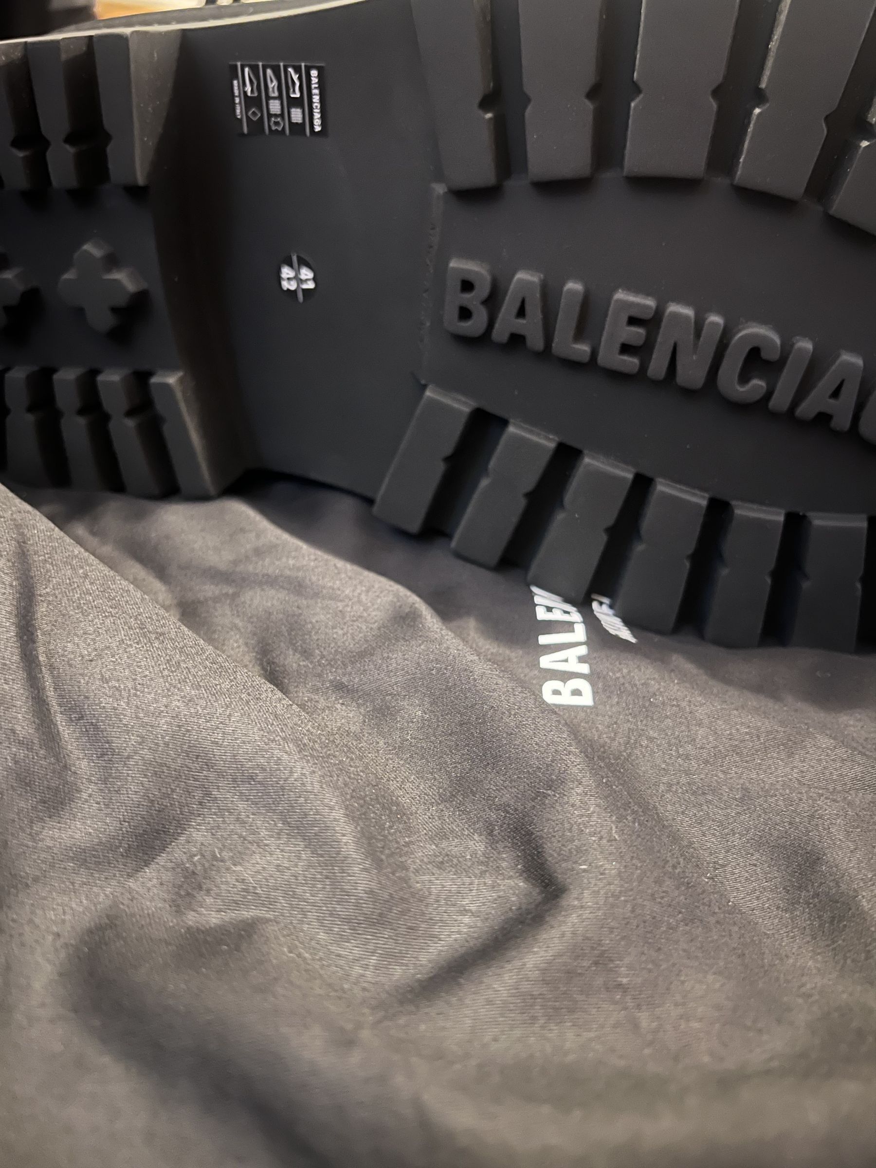 Balenciaga Balenciaga Alaska Low Boot Size US 8.5 / EU 41-42 - 8 Thumbnail