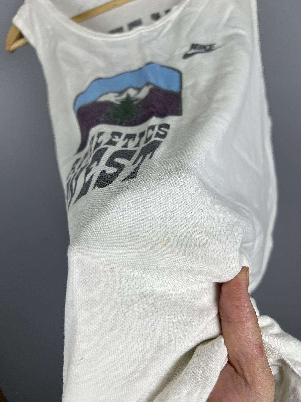 Nike Nike Athletics West 1977 Vintage Tank top RARE big logo Size US L / EU 52-54 / 3 - 3 Thumbnail
