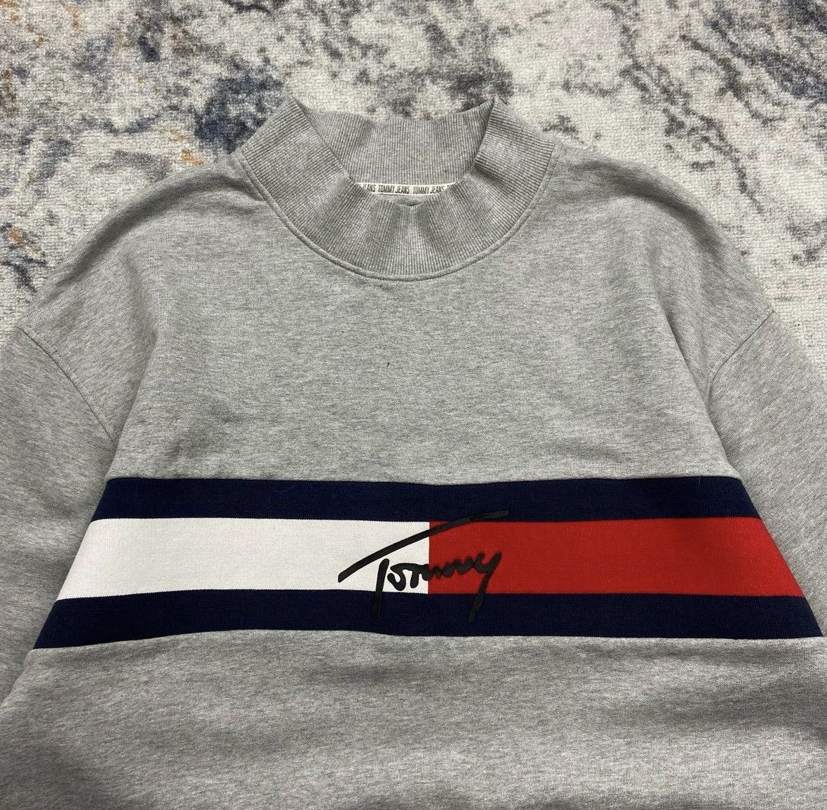 Tommy Hilfiger Tommy Hilfiger big logo sweatshirt Size US XL / EU 56 / 4 - 3 Thumbnail