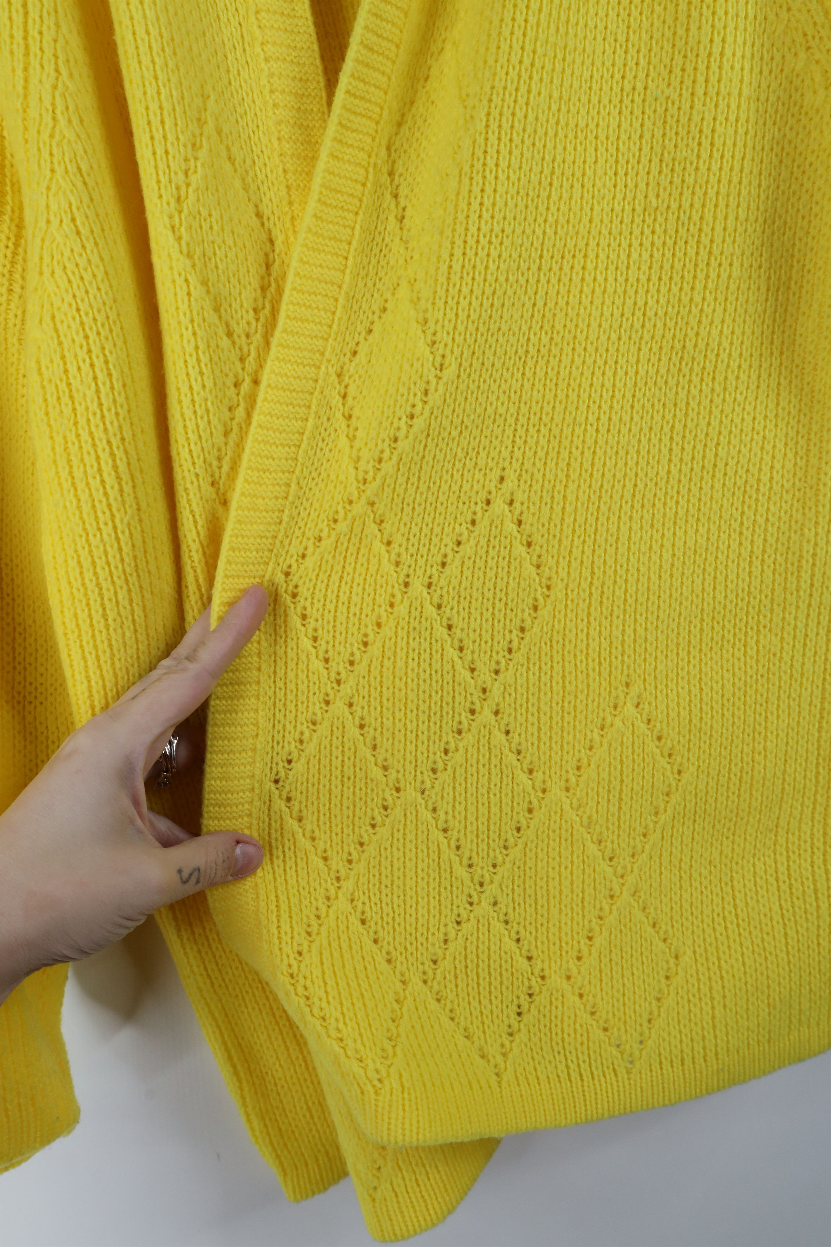 Macys × Vintage Vintage 60s Macys Ribbed Knit Open Front Cardigan Sweater Size S / US 4 / IT 40 - 4 Thumbnail