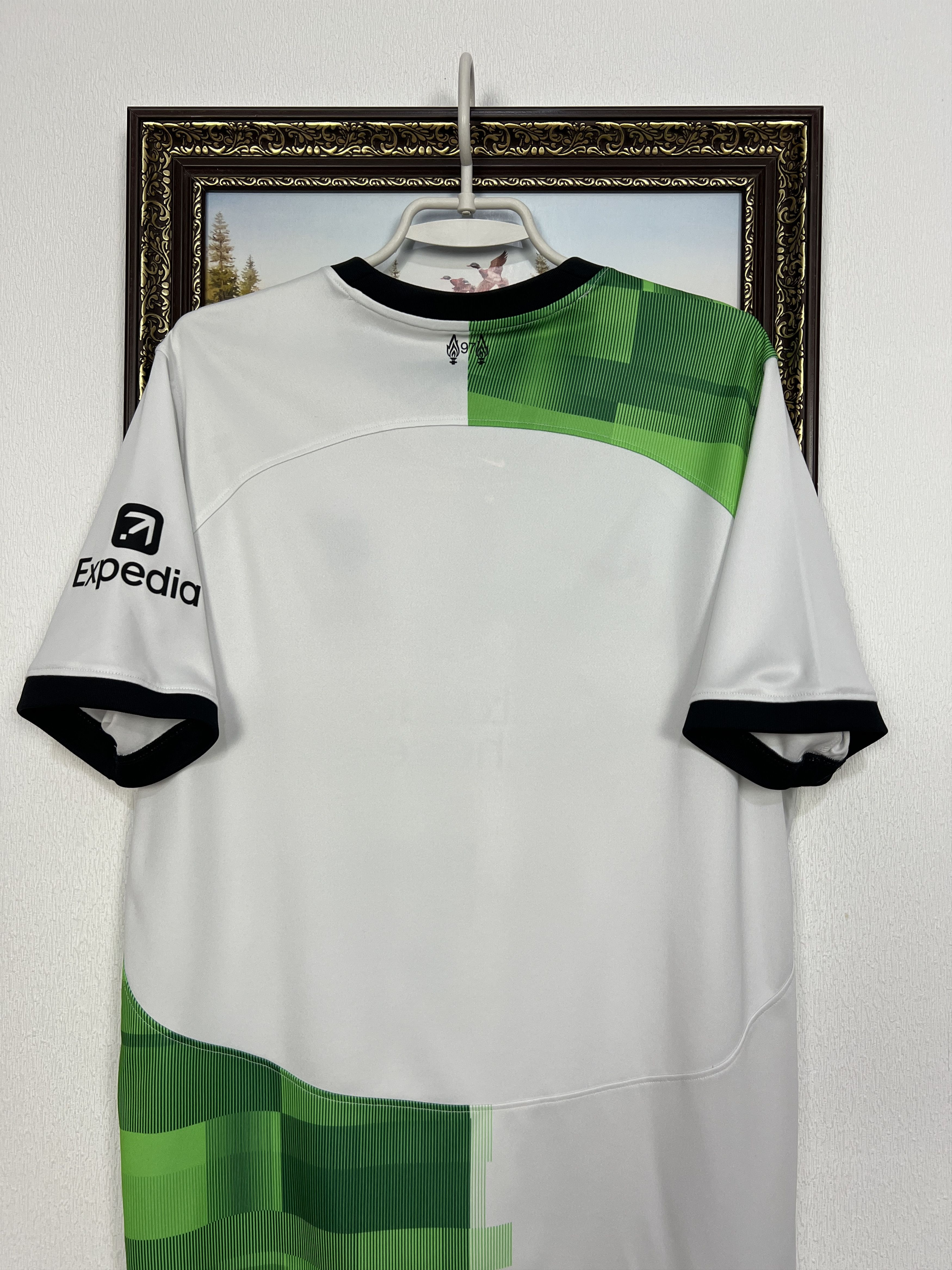 Nike Liverpool Away football shirt 2023 Soccer Nike Jersey Trikot Size US L / EU 52-54 / 3 - 7 Thumbnail