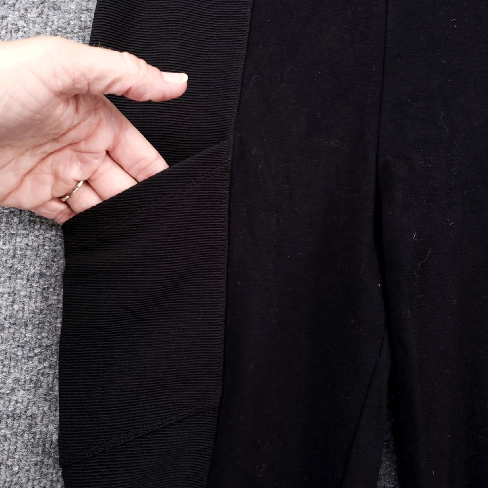 Bcbgmaxazria BCBGMAXAZRIA Pants Womens S Black Jegging Mid Rise Lined Pockets Pull On Casual Skinny 28in Inseam Classic American Style Mens? Size 28" / US 6 / IT 42 - 7 Thumbnail