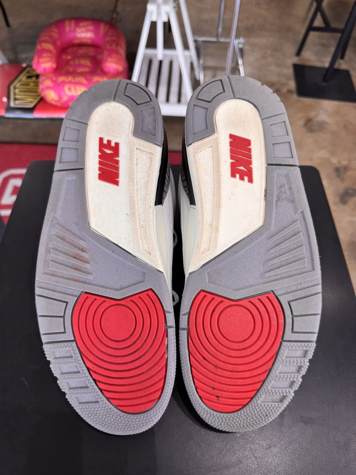 Jordan Brand Air Jordan 3 White Cement Reimagined Size 11 (2023) Size US 11 / EU 44 - 8 Thumbnail