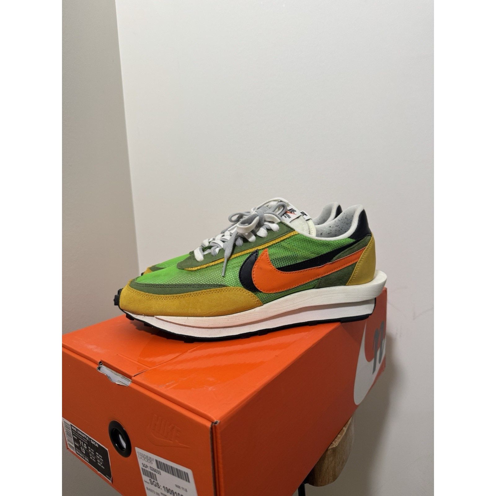 Nike Nike x Sacai Green Gusto Safety Orange LD Waffle Sneakers Size US 11.5 / EU 44-45 - 2 Thumbnail