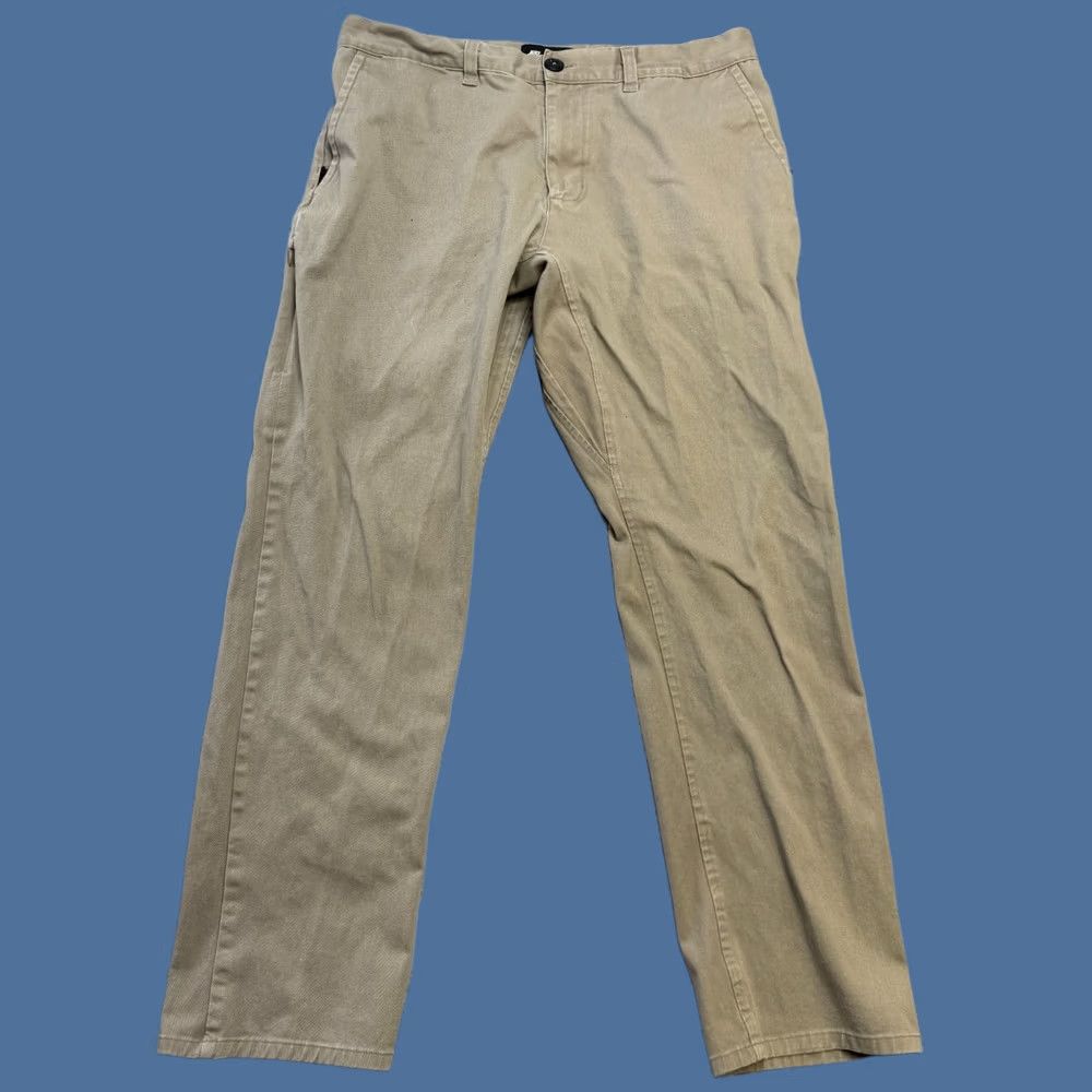 Nike Nike SB Chino Pants Mens 34 Khaki Stretch Twill Flat Front Regular Inseam 29 Inseam Straight Pockets Button Zip pants Size US 34 / EU 50 - 1 Thumbnail