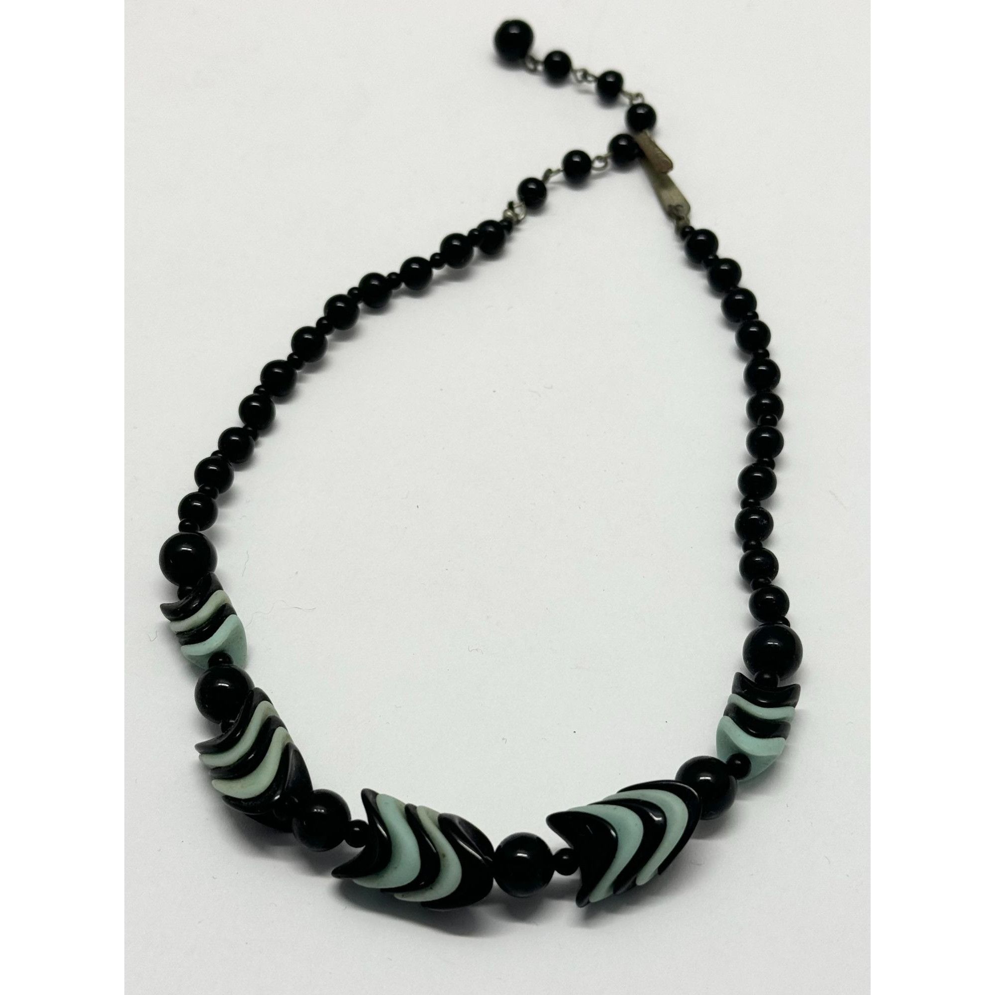 Vintage Vintage Japan glass beaded wave necklace Size ONE SIZE - 4 Thumbnail
