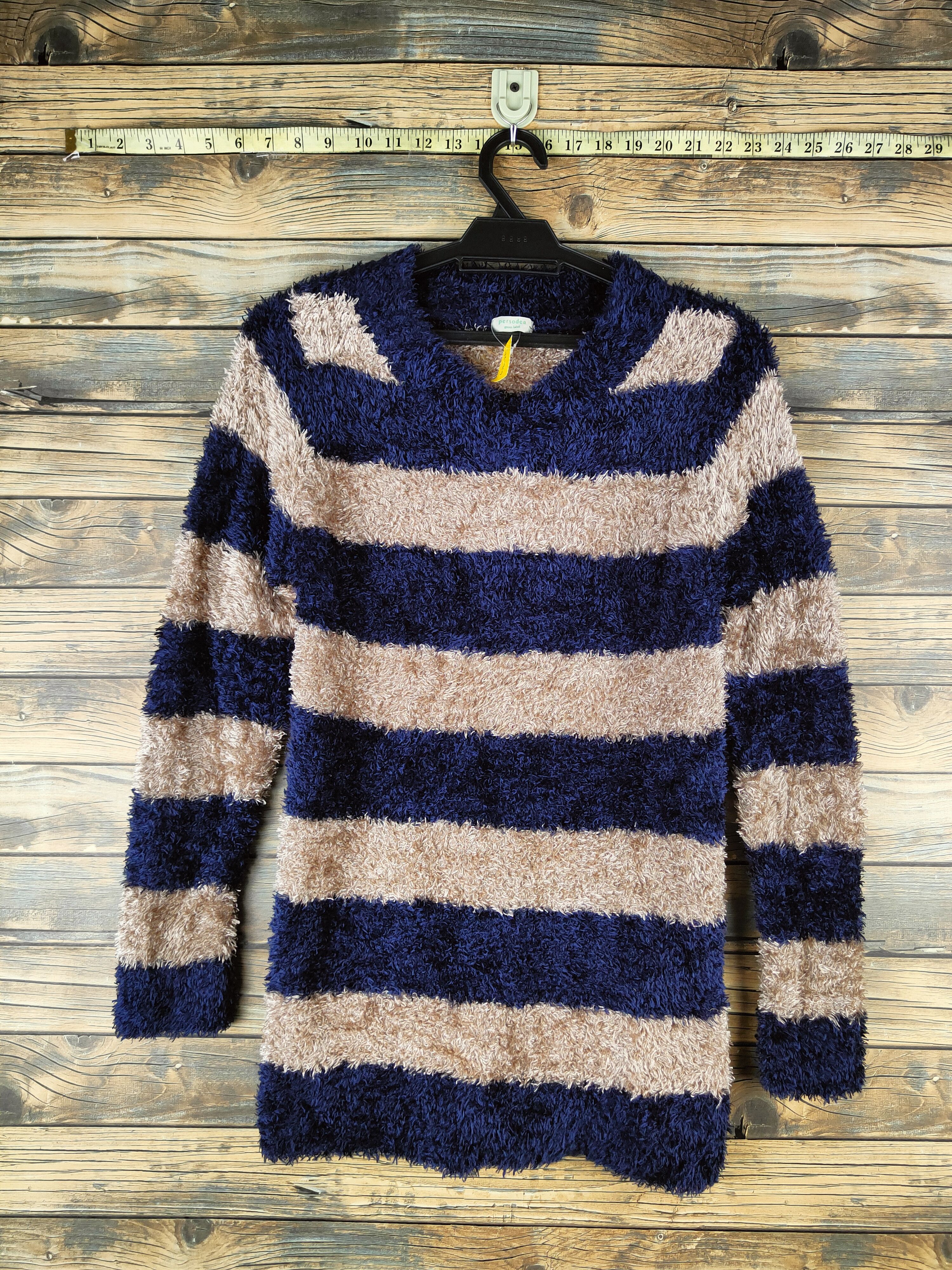 Japanese Brand DL Persodea Navy Beige Fur Mohair Knitwear #46-919 Size S / US 4 / IT 40 - 1 Thumbnail