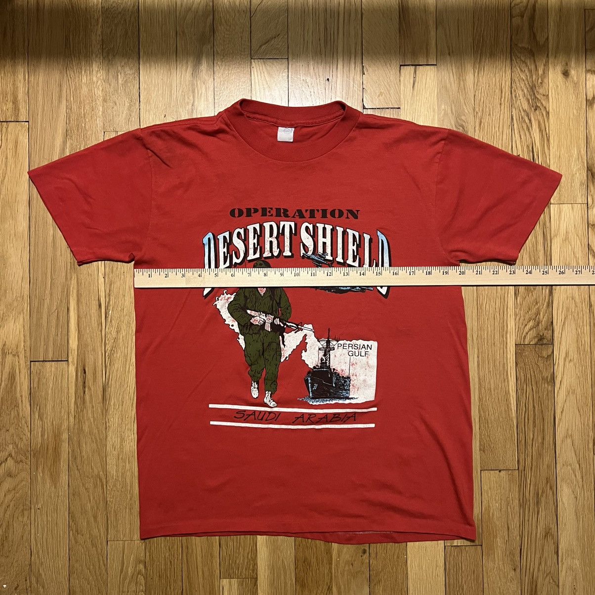 Other Vintage Operation Desert Shield Red Large T Shirt Size US L / EU 52-54 / 3 - 3 Thumbnail
