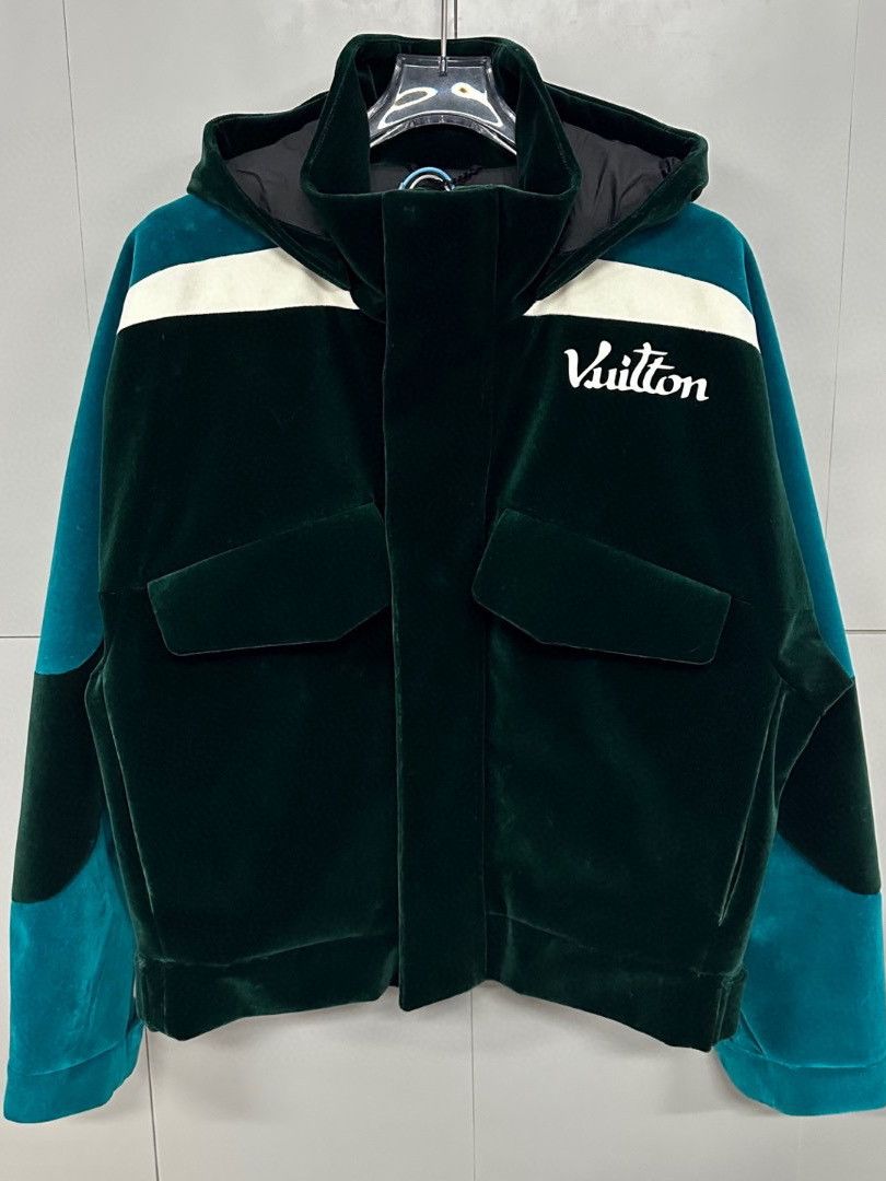 Louis Vuitton Louis Vuitton Velvet Hooded Jacket Size M Size US M / EU 48-50 / 2 - 1 Thumbnail