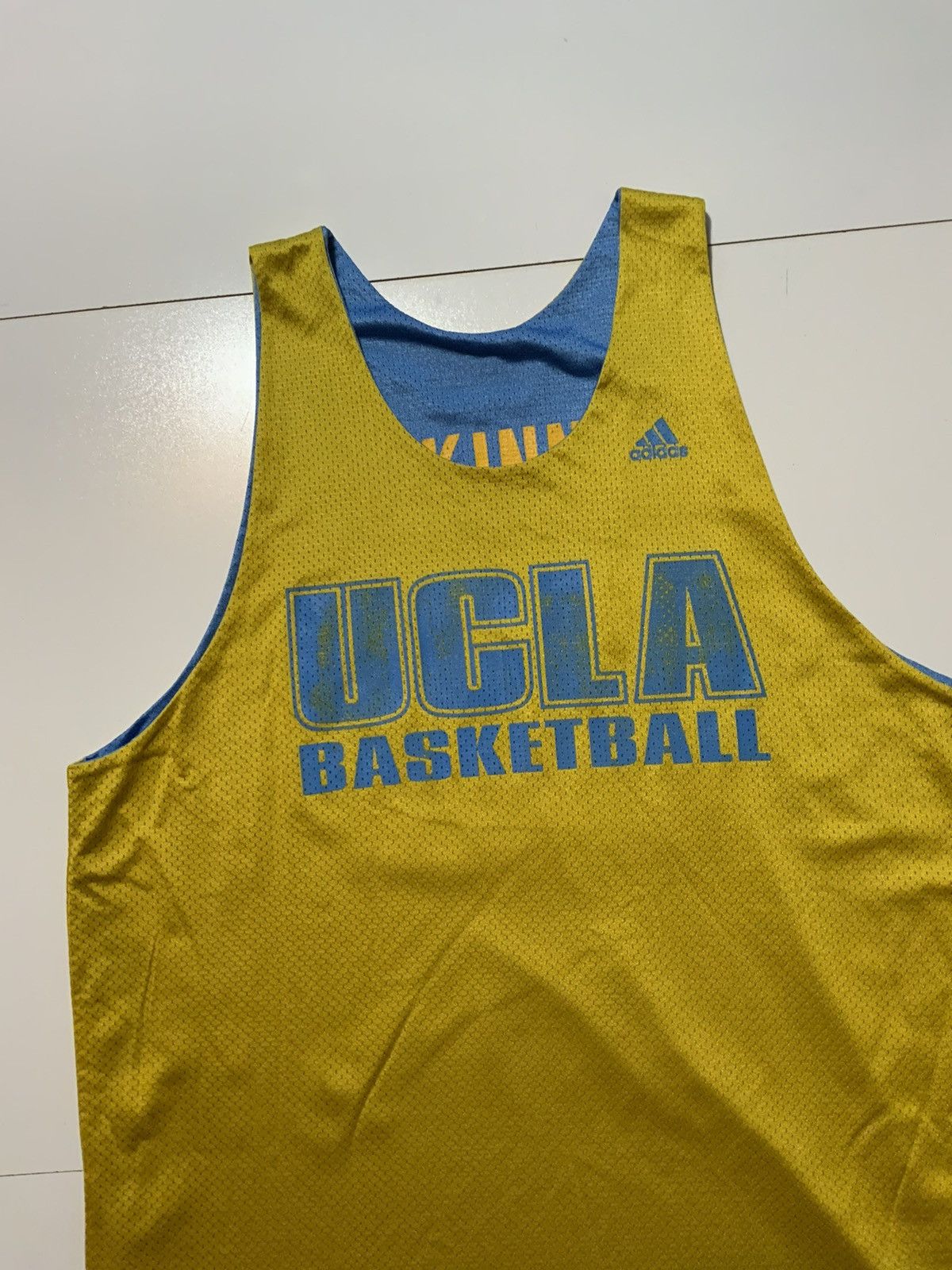 Adidas × NCAA UCLA Bruins Matt McKinney 2003-04 Reversible Practice Jersey Size US XXL / EU 58 / 5 - 5 Thumbnail