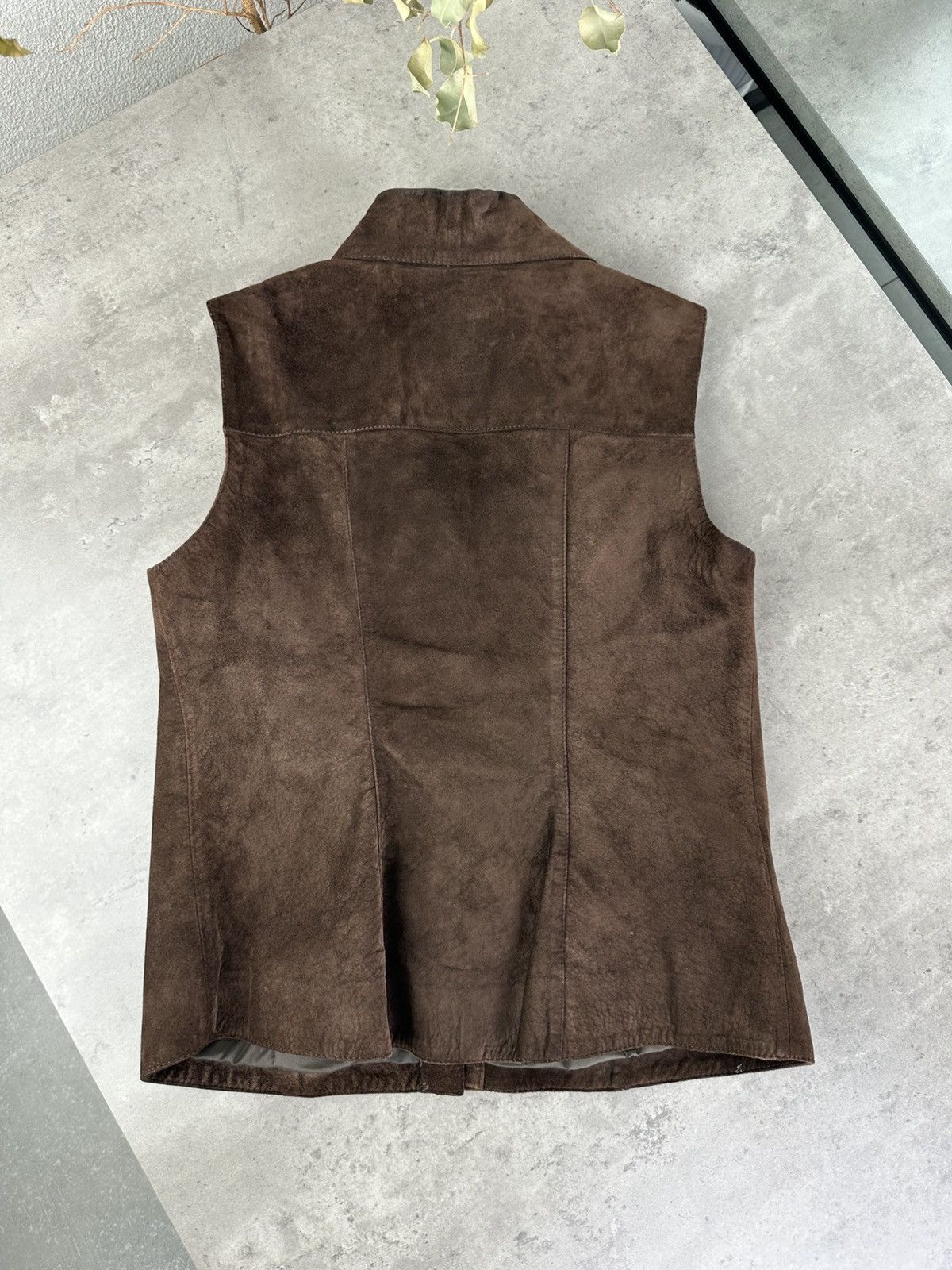 Japanese Brand Vintage Suede Vest Size S / US 4 / IT 40 - 10 Thumbnail