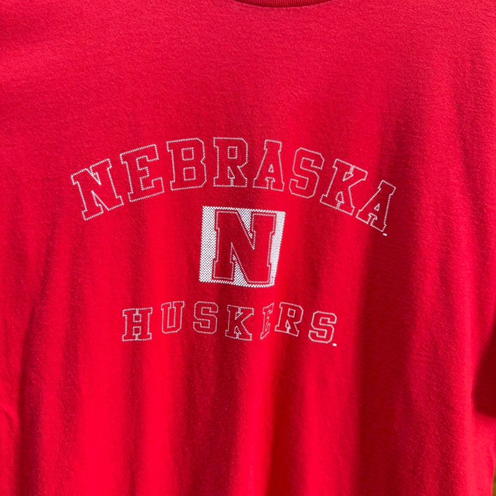 Vintage Vintage 90s Nebraska Huskers Cornhuskers Football T-Shirt Size US L / EU 52-54 / 3 - 3 Thumbnail