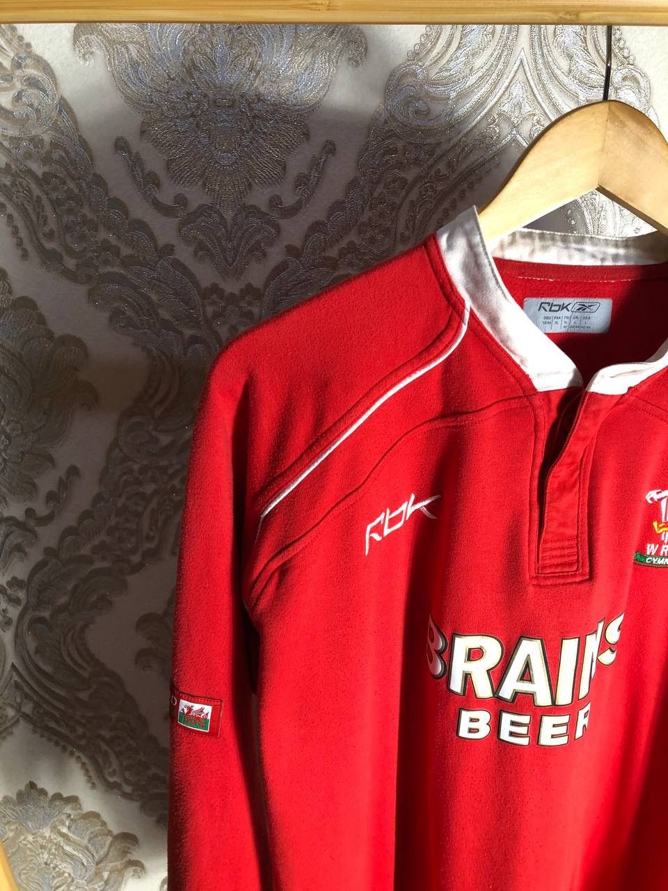 Reebok VINTAGE REEBOK WRU CYMRU WALES RETRO RUGBY JERSEY Y2K 90s Size US L / EU 52-54 / 3 - 3 Thumbnail