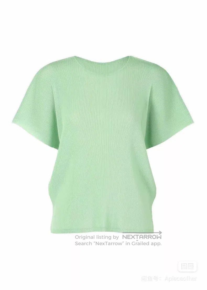 Issey Miyake Issey Miyake Pleated Light Green Top Size L / US 10 / IT 46 - 1 Thumbnail
