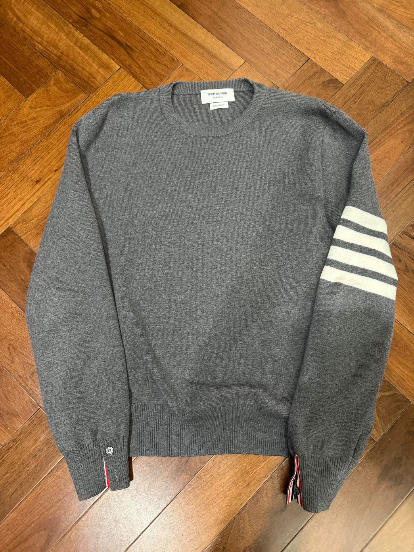 Thom Browne thom browne thick gray sweater for men Size US M / EU 48-50 / 2 - 1 Thumbnail
