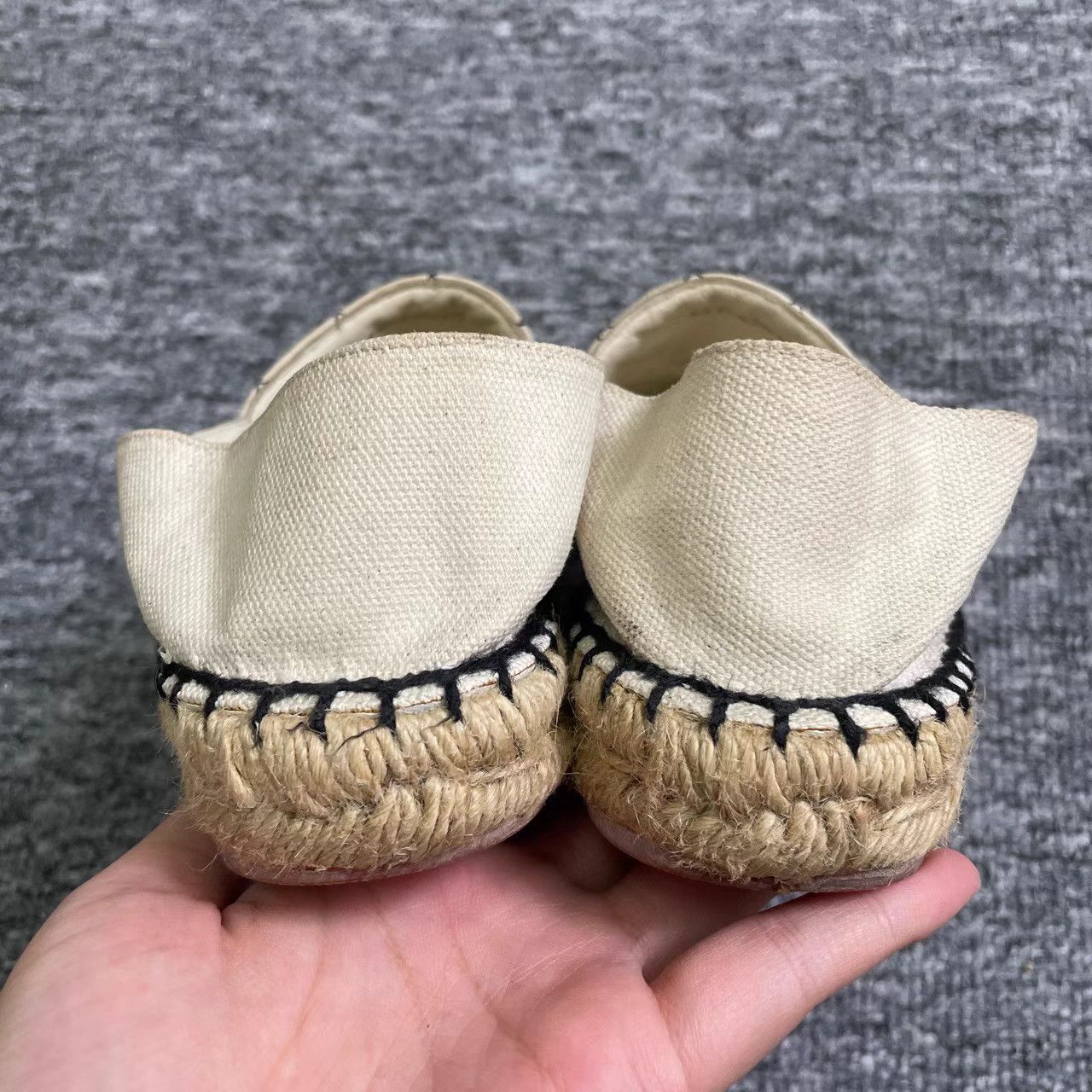 Chanel Chanel Black & White Leather Espadrilles K12 Size US 7 / IT 37 - 4 Thumbnail