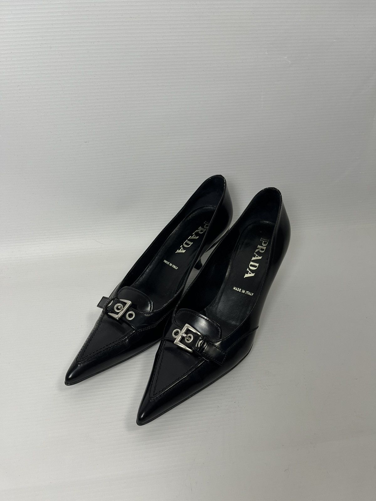 Prada × Vintage Prada vintage kitten heels rare Size US 8.5 / IT 38.5 - 1 Thumbnail