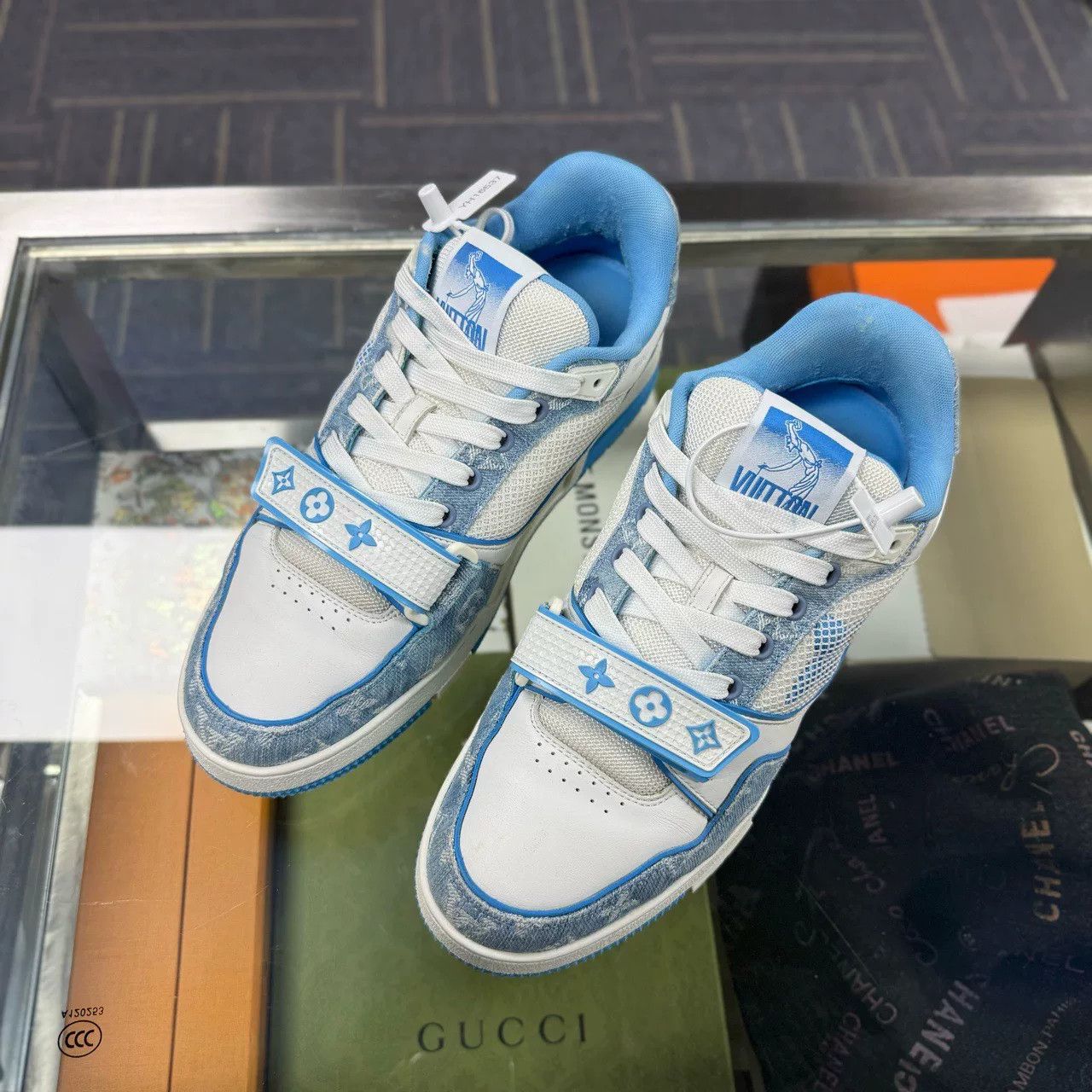 Louis Vuitton Louis Vuitton LV Trainer White Blue Denim Velcro Size US 9 / EU 42 - 1 Thumbnail