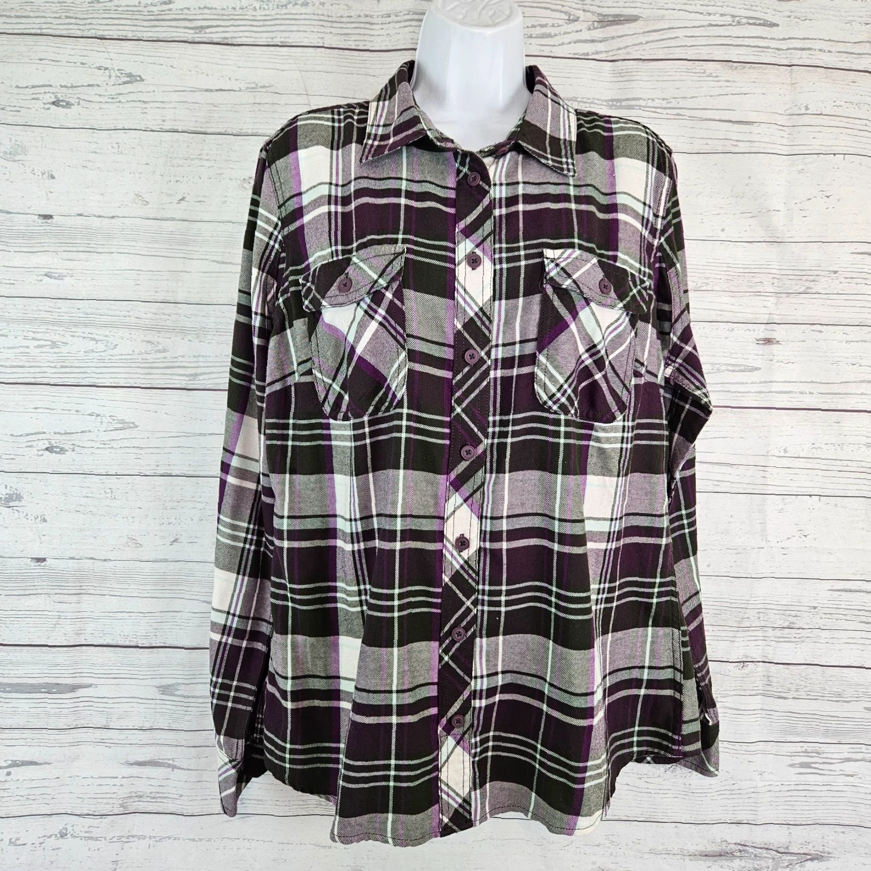 Vintage Duluth Womens Crosscut Wicking Flannel Shirt Sz Large Purple Plaid Long Sleeve Shirt Womens L Purple Plaid 90s? (No, must not add new info) Size L / US 10 / IT 46 - 2 Thumbnail