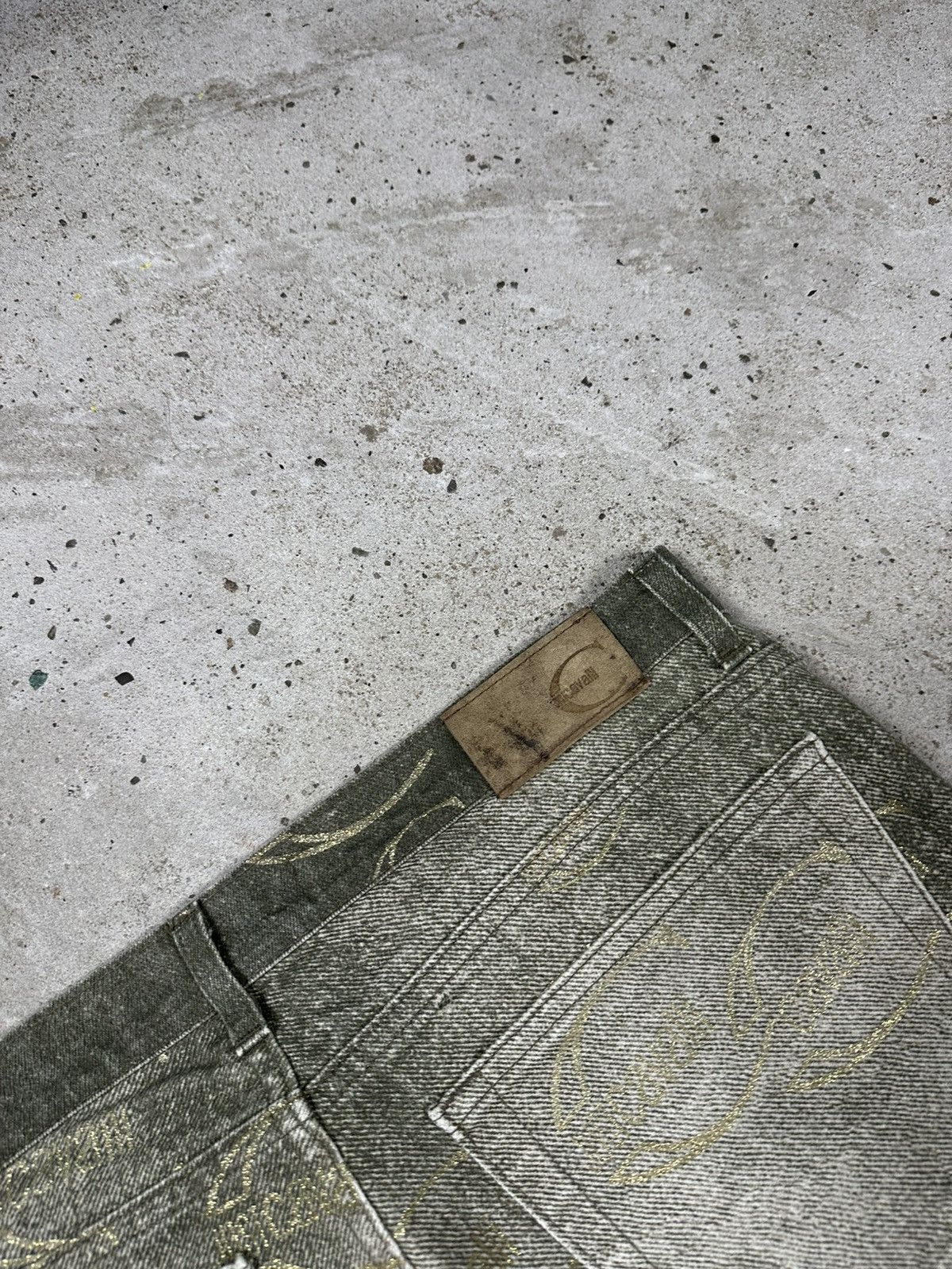 Just Cavalli Vintage 2000s Roberto Just Cavalli Monogram Flare Denim Pant Size 31" - 11 Thumbnail