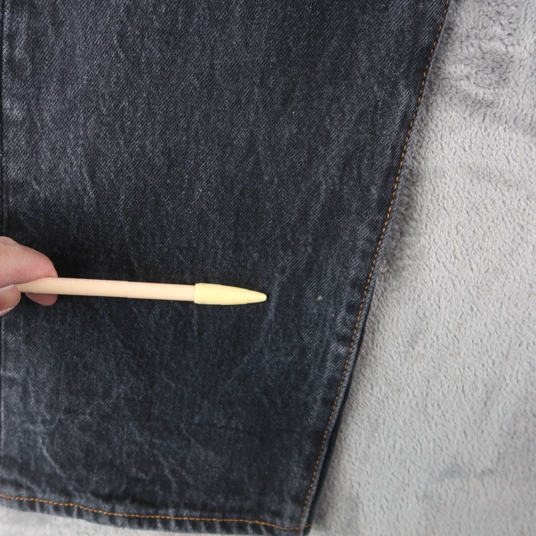 Levi's VINTAGE Levi's 501 Jeans Straight Denim Black Men Size 32x32 32x28.5, 5-Pocket, Button Closure, Distressed, Medium Wash, USA 90s? Men Size US 32 / EU 48 - 6 Thumbnail