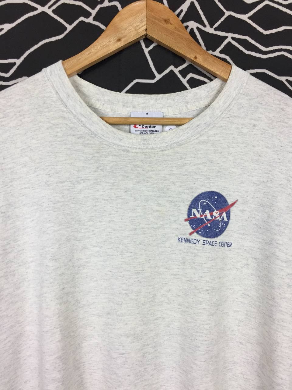 Arts & Science Vtg NASA Kennedy Space Center Let's Do Launch Tee Size US L / EU 52-54 / 3 - 8 Thumbnail