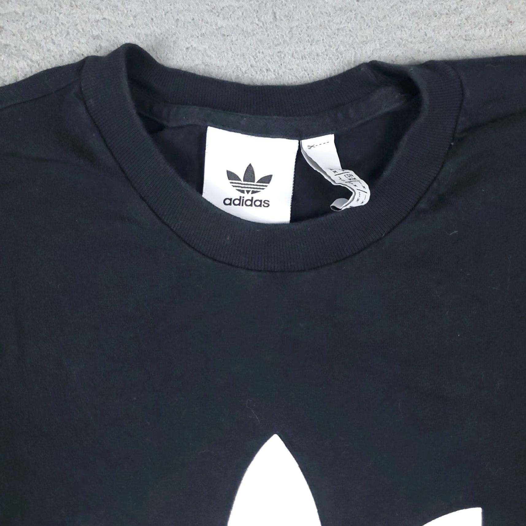Adidas Adidas T Shirt Mens Medium Trefoil Logo Short Sleeve Crew Neck Black Cotton Blend Unisex Adults Sports Classic 90s or Everyday Mens Size US M / EU 48-50 / 2 - 3 Thumbnail
