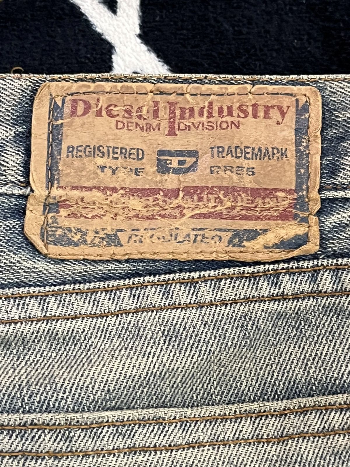 Diesel × Diesel Black Gold Vintage Diesel Mudwash Distressed Denim Size US 31 - 14 Thumbnail