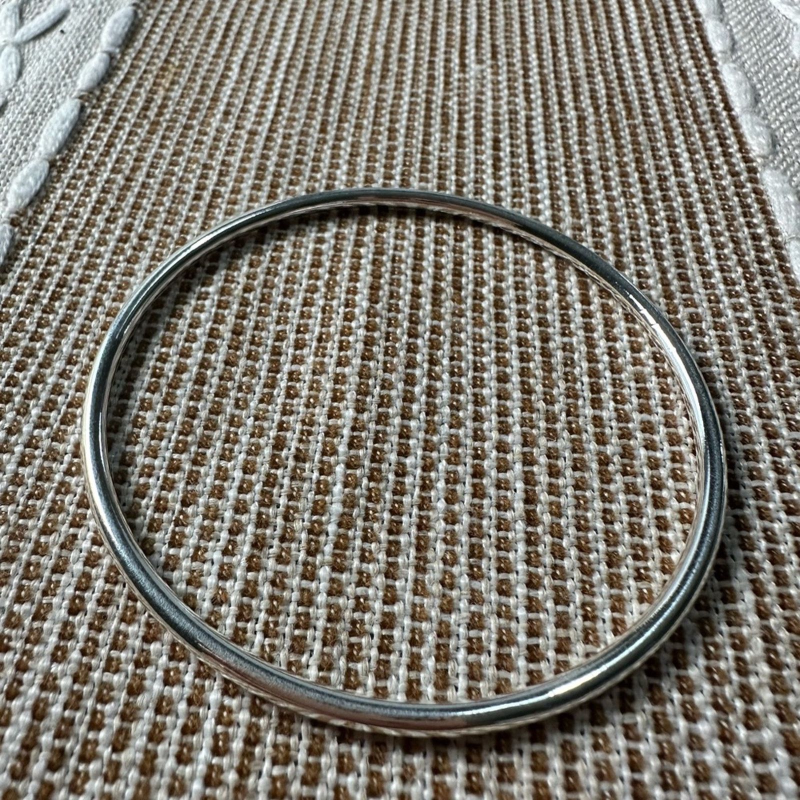 Other Silver Women's Bangle Cuff Bracelet Size ONE SIZE - 3 Thumbnail