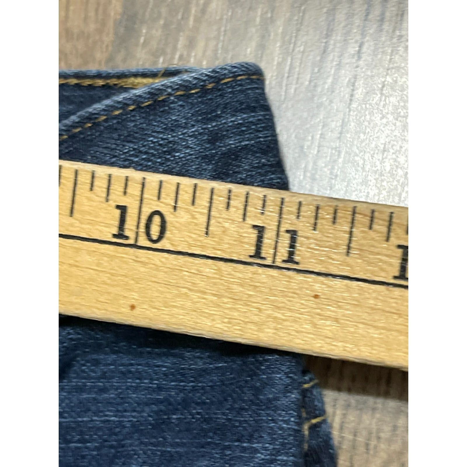 Levi's Levi's Jeans Women's Size 10 Blue Denim Slim 505 Regular Pockets Jeans Women Size 32" / US 10 / IT 46 - 4 Thumbnail