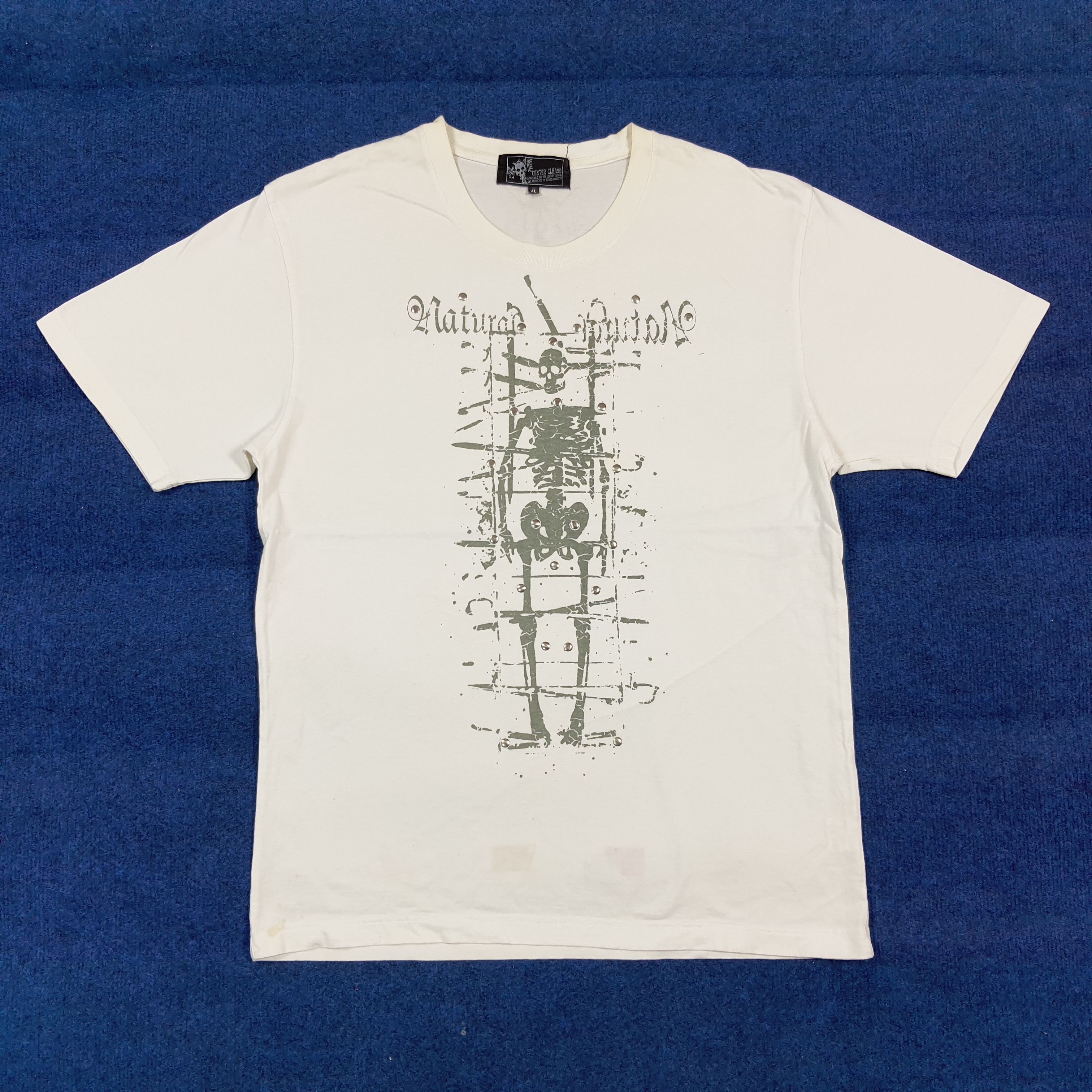 Vintage Vintage Gothic Skeleton Japan Graphic Tee C301N62 Size US L / EU 52-54 / 3 - 1 Thumbnail