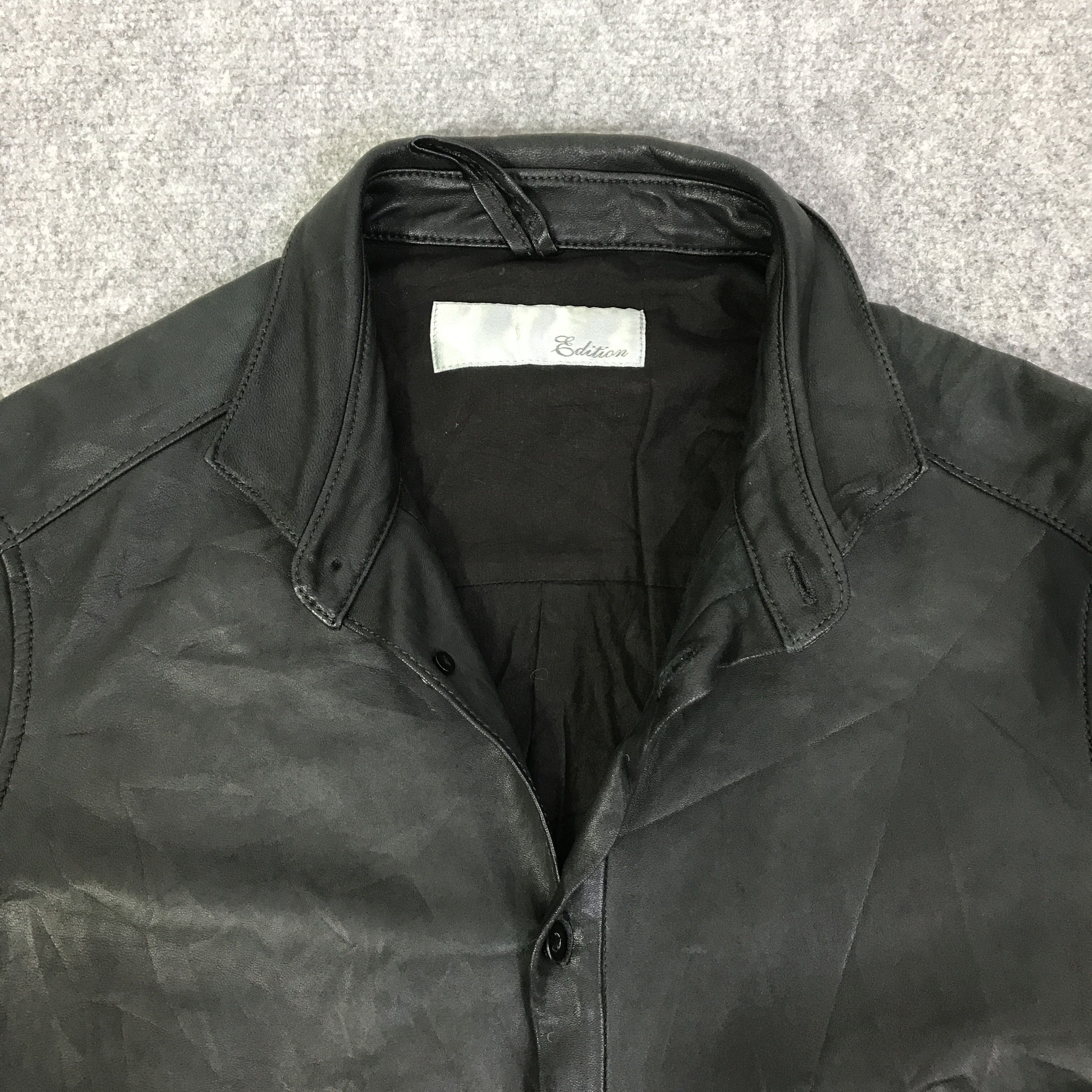 Edition Japan EDITION JAPAN LEATHER BUTTON UP SHIRT K90B13 Size US M / EU 48-50 / 2 - 7 Thumbnail