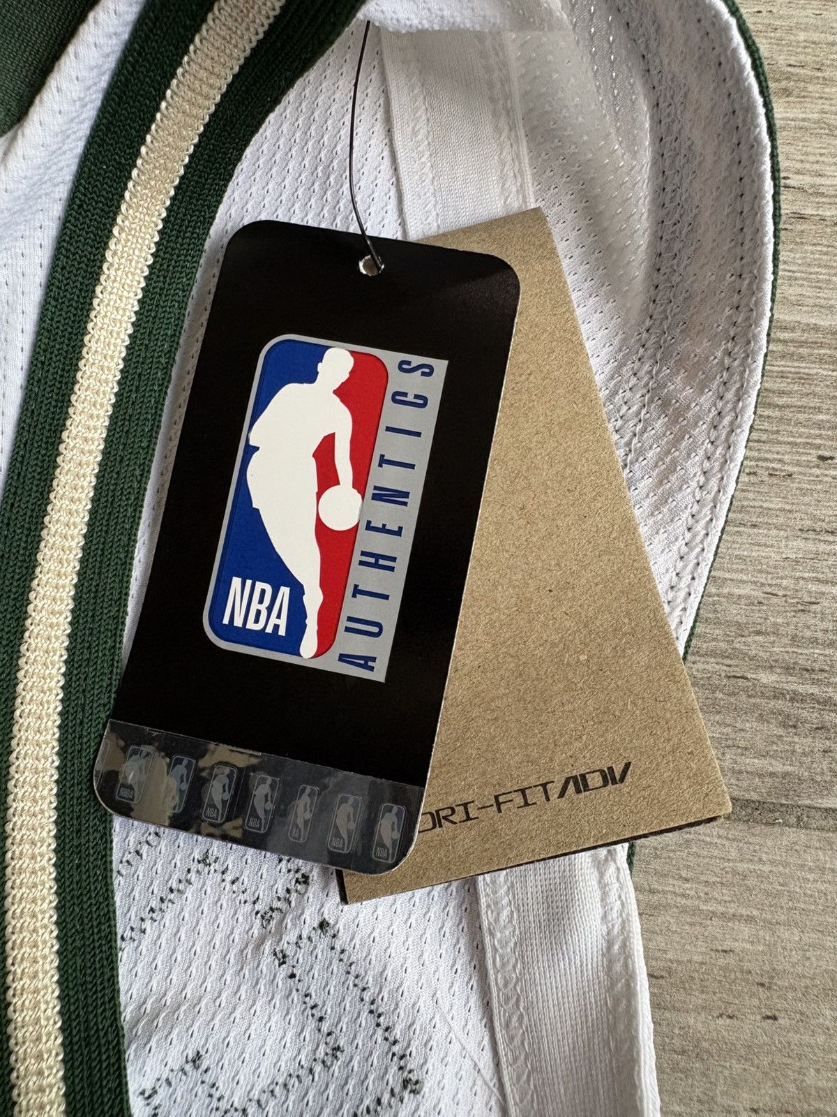Nike Giannis Antetokounmpo Nike Milwaukee Bucks 75th Size 40/S Size US S / EU 44-46 / 1 - 7 Thumbnail