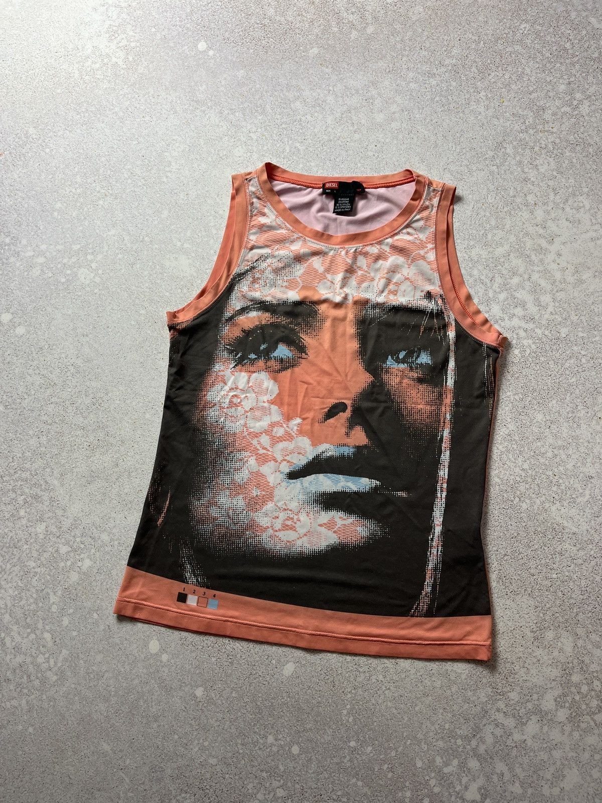 Diesel Crazy Y2K Diesel VTG 2000s face printed tank top size L Size L / US 10 / IT 46 - 1 Thumbnail