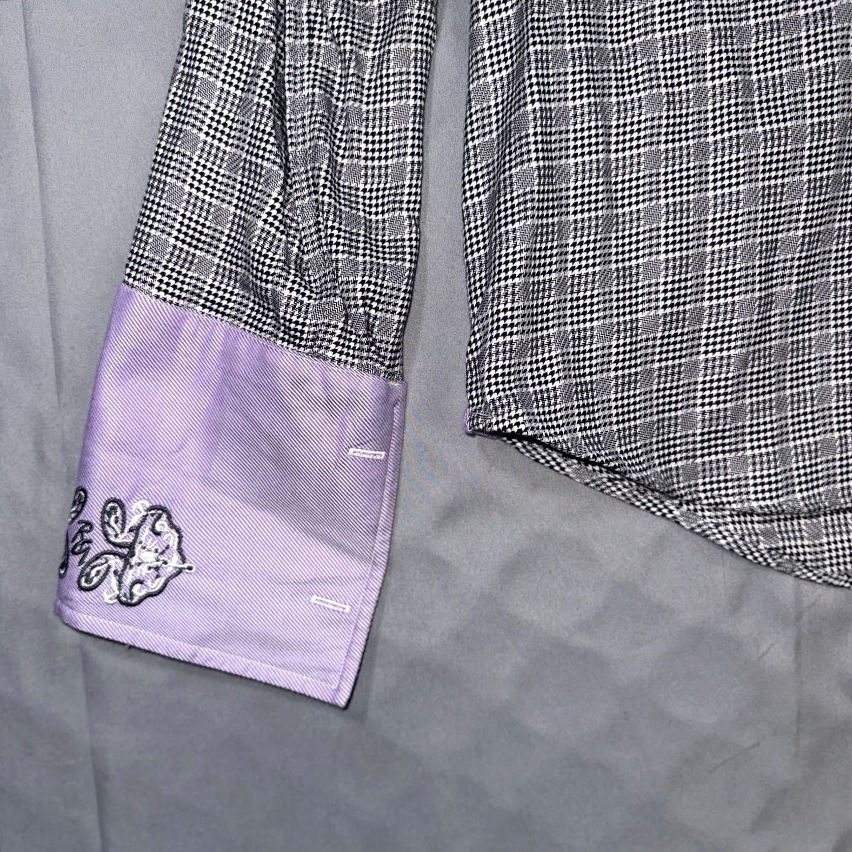 Robert Graham Robert Graham Shirt Mens M Gray Plaid Dress Long Sleeve French Cuff Purple Size 40R - 4 Thumbnail
