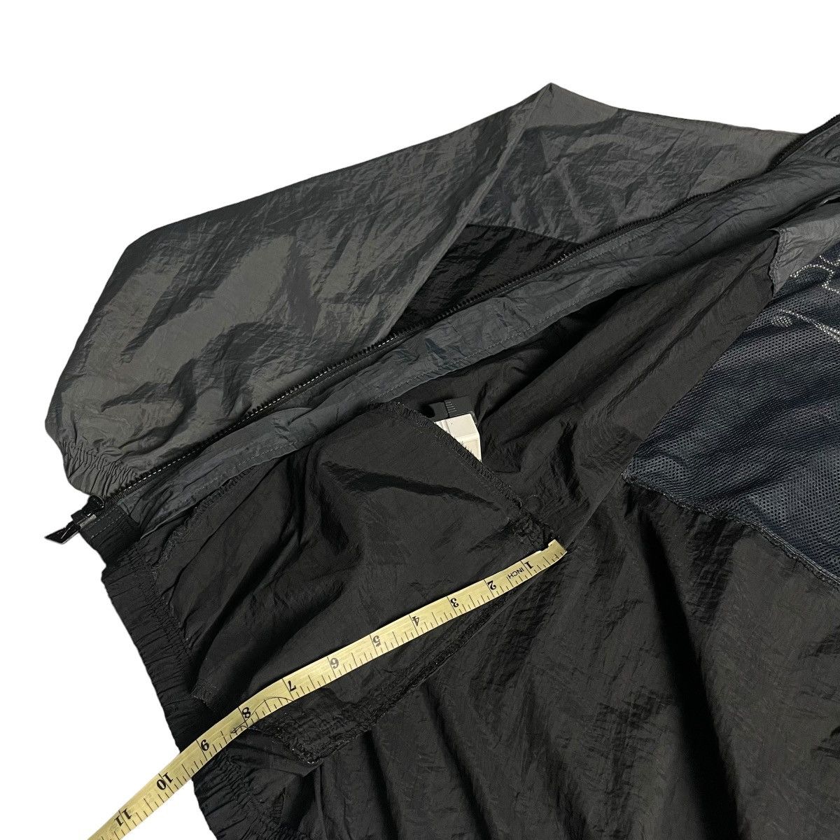 Reebok × Vintage VINTAGE REEBOK EMBROIDERED SPELL OUT WINDBREAKER JACKET Size US L / EU 52-54 / 3 - 10 Thumbnail
