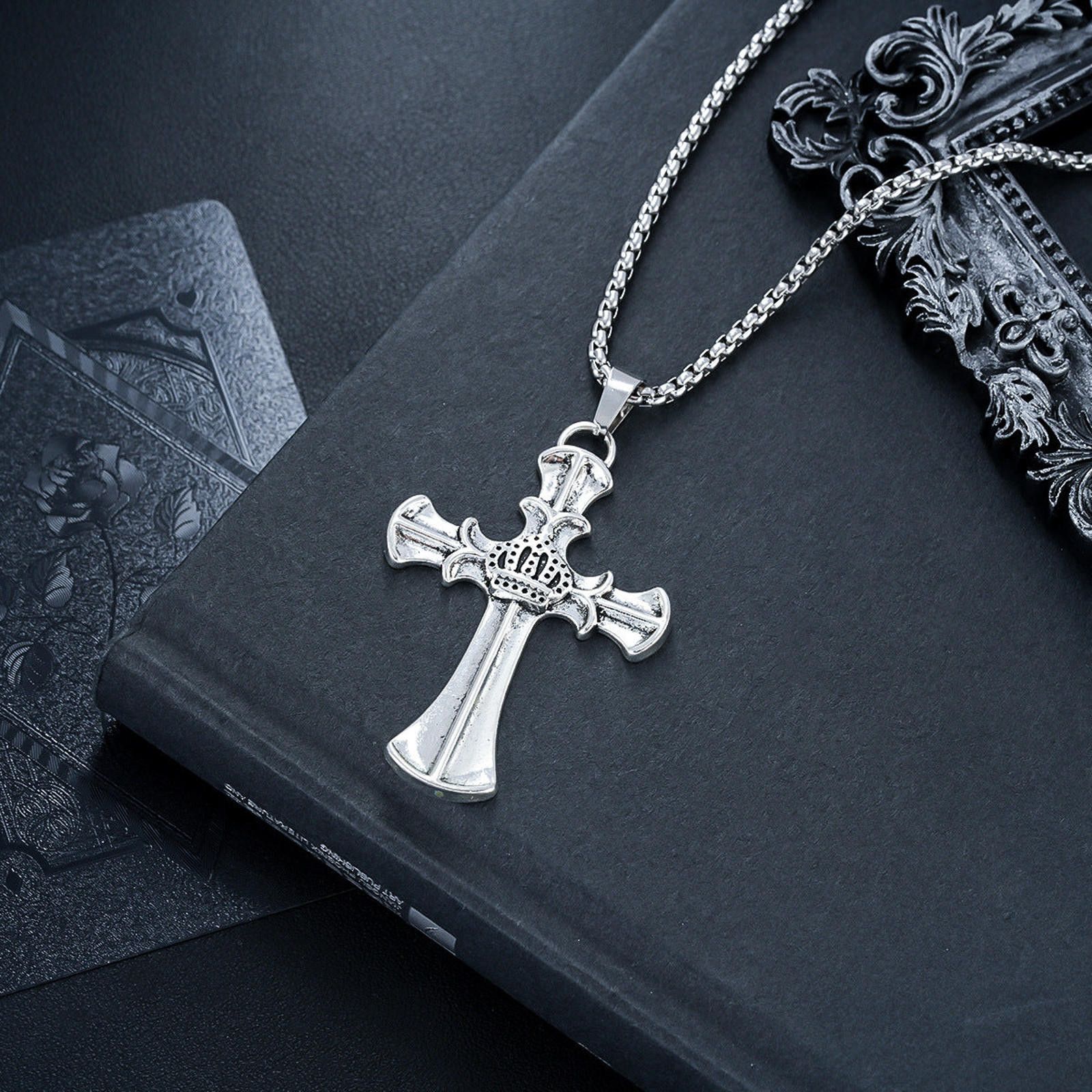 Jewelry Silver Crown Cross Pendant Necklace, Men's Religious Jewelry Size ONE SIZE - 5 Thumbnail