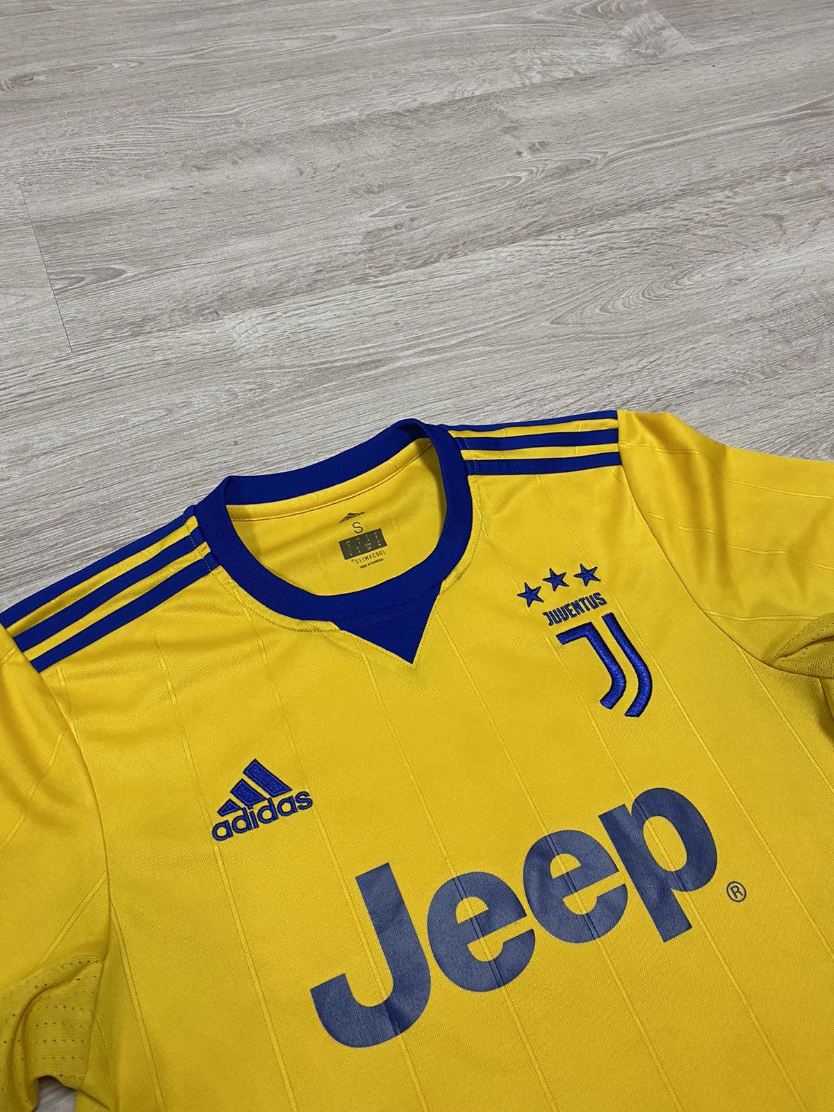 Adidas Adidas Jersey Juventus 2017 away shirt size S Size US S / EU 44-46 / 1 - 1 Thumbnail