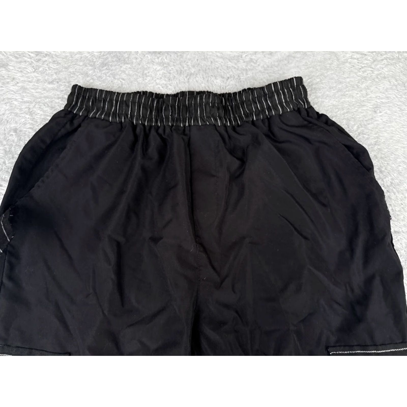 Shein Shein Pants Women Large Black Cargo Jogger Elastic Hems Poly Blend 30x27 Size 36" / US 14 / IT 50 - 4 Thumbnail