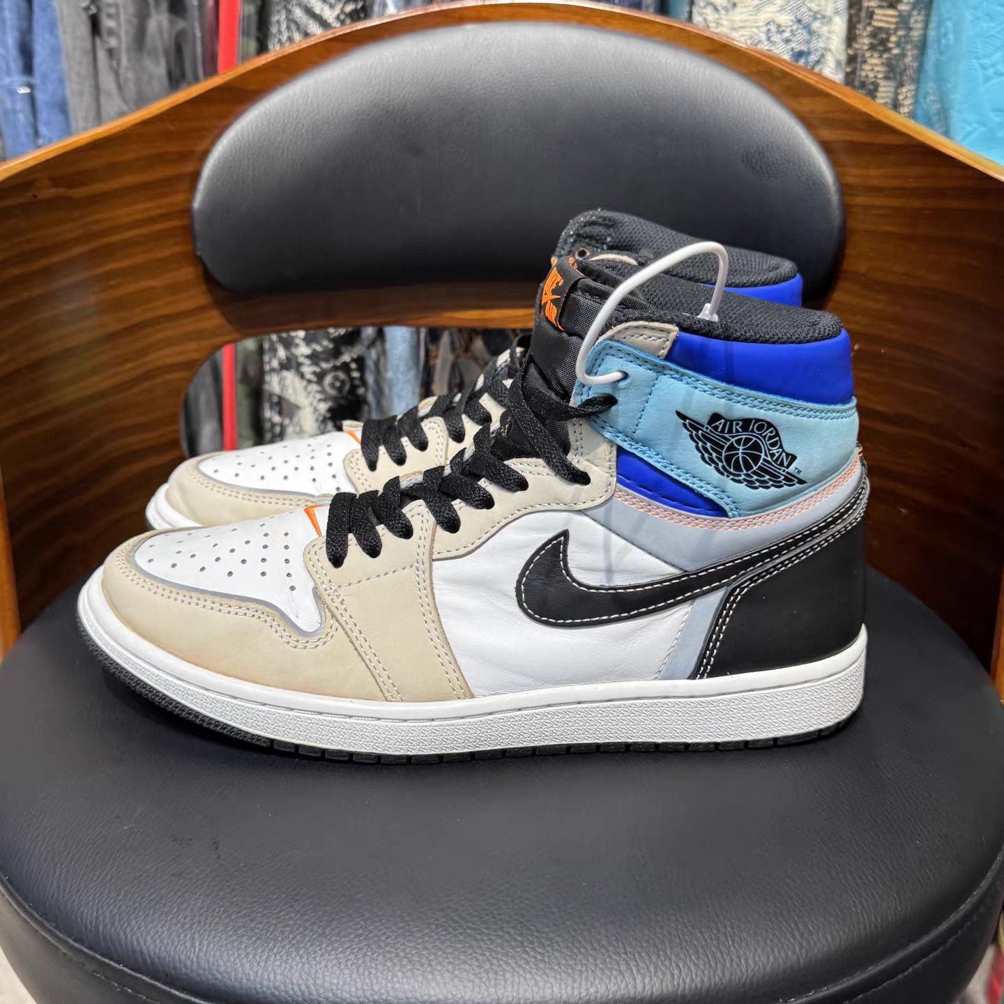 Jordan Brand Air Jordan 1 Sneakers K15 Size US 9.5 / EU 42-43 - 6 Thumbnail