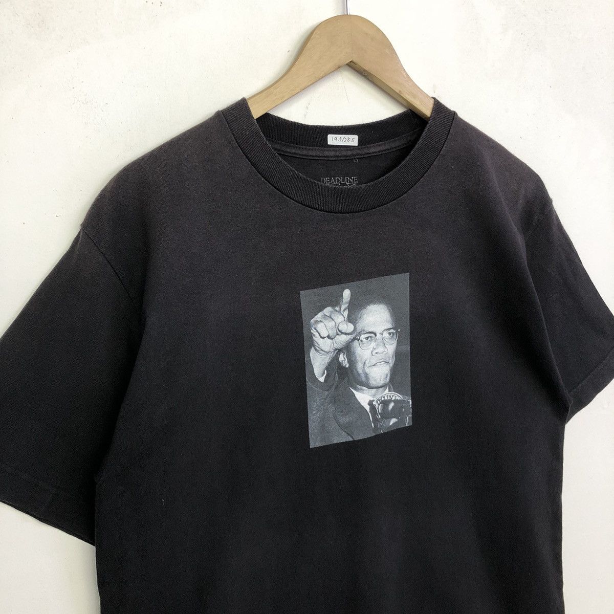 Other Malcolm X Deadline Graphic Tshirt Size US M / EU 48-50 / 2 - 8 Thumbnail