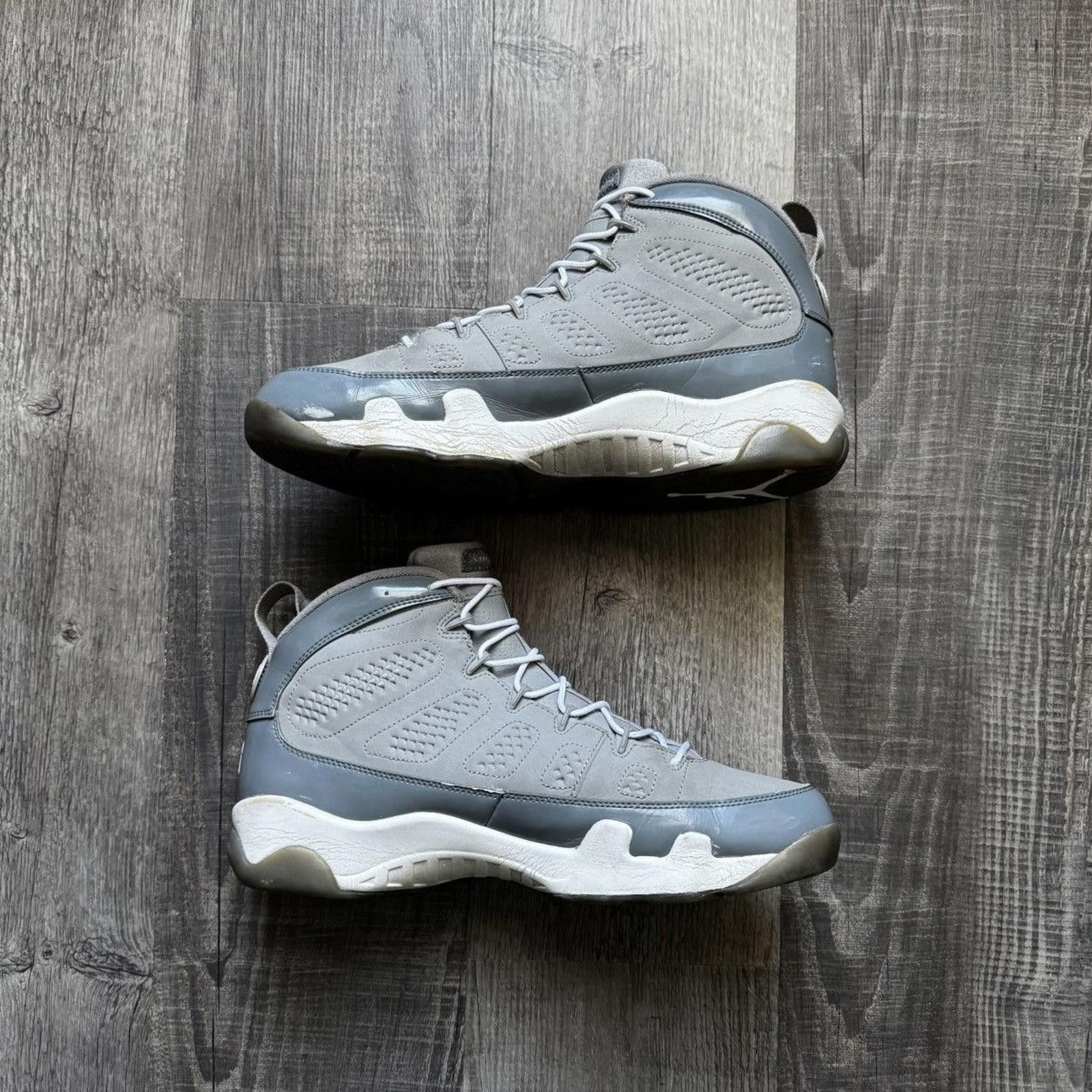 Nike NIKE • JORDAN 9 Retro "2012 Cool Grey" (12M) Size US 12 / EU 45 - 3 Thumbnail