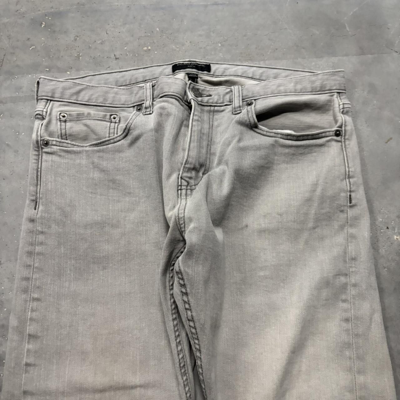 Japanese Brand × Vintage Crazy Vintage Y2K/2000s Faded Light Grey Grunge Streetwear Denim Jeans! Size US 33 - 5 Thumbnail