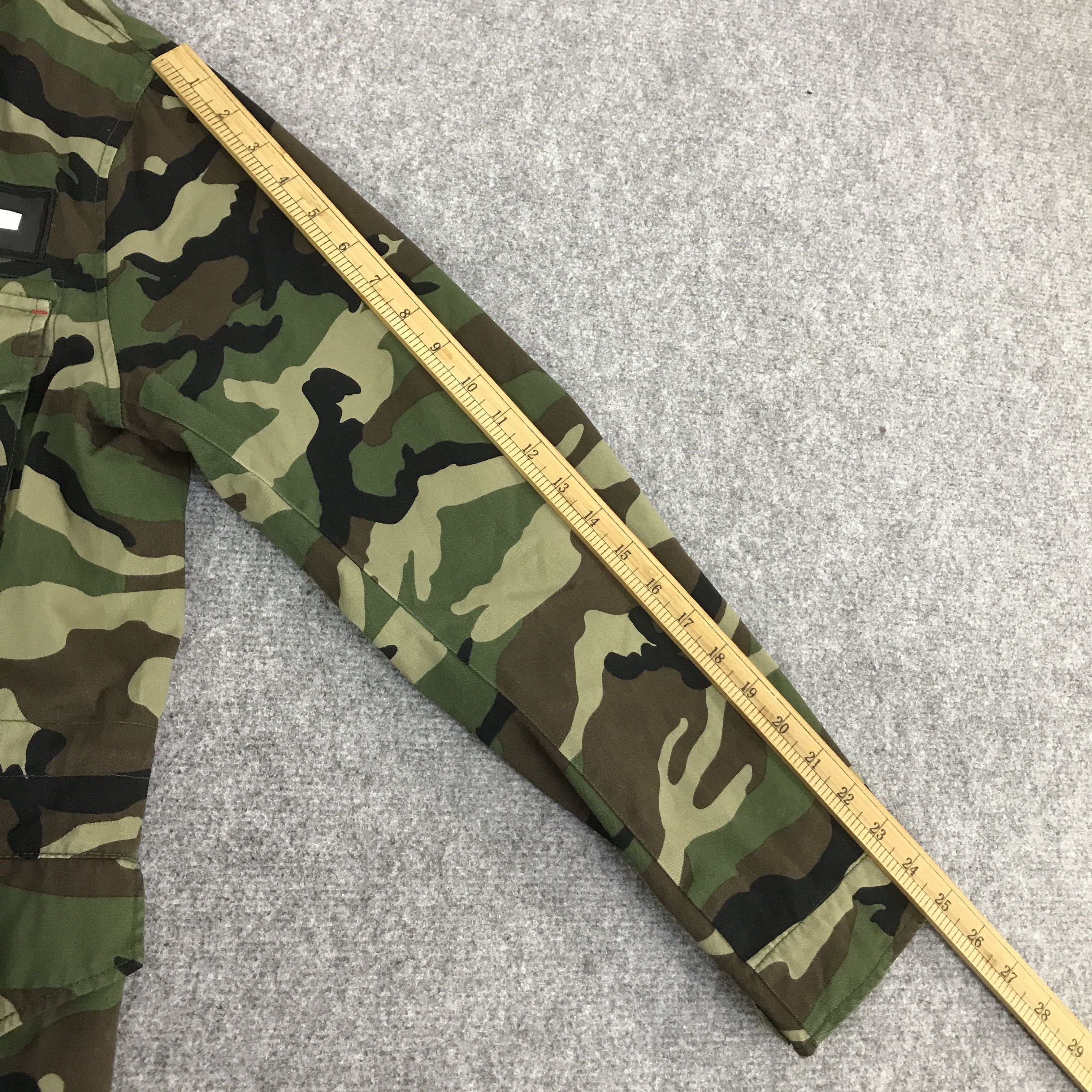 Japanese Brand azul army camo design jacket K115B14 Size US L / EU 52-54 / 3 - 6 Thumbnail