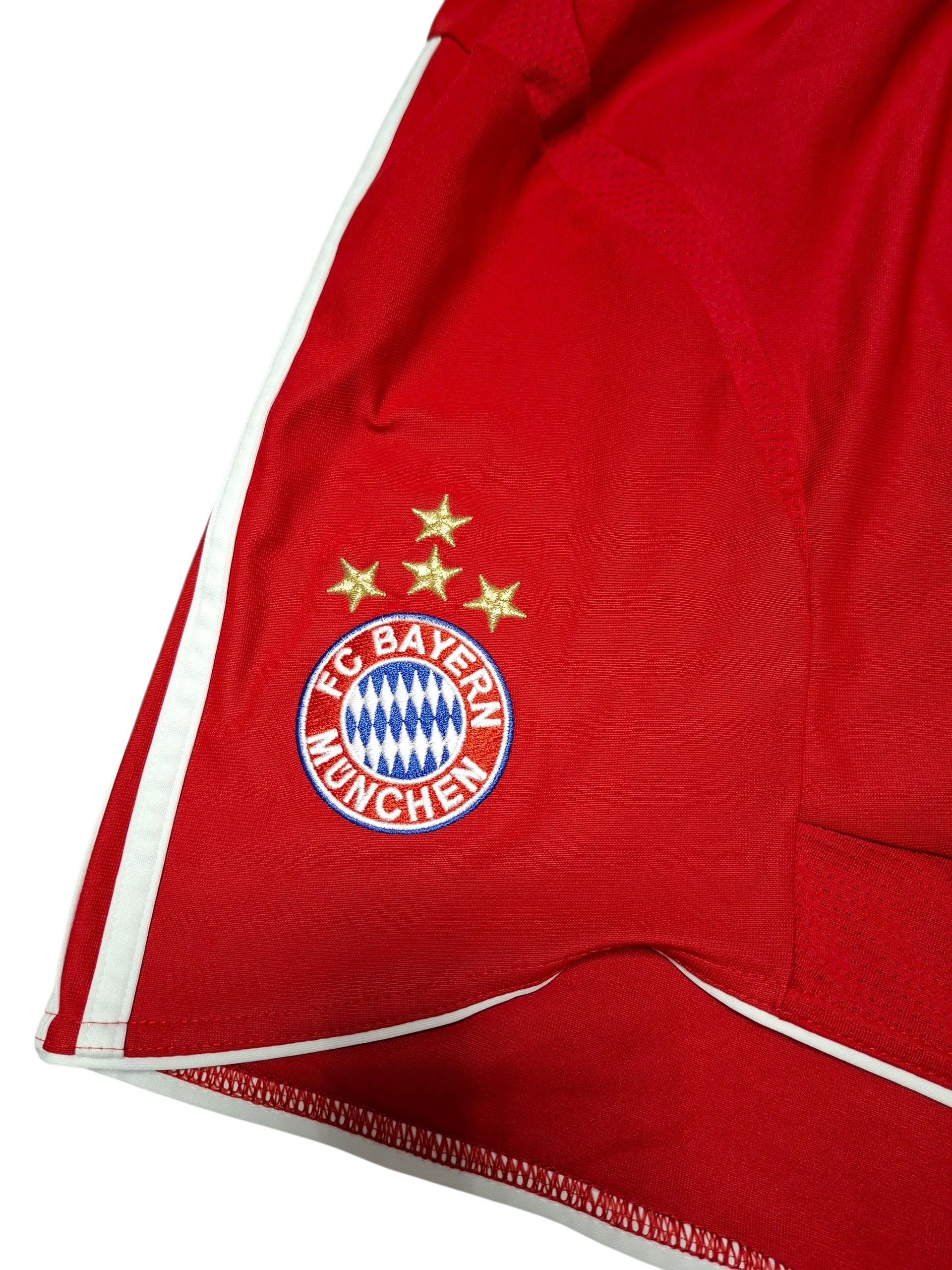 Adidas BAYERN MUNICH ADIDAS VINTAGE 2008 SOCCER SHORTS Size US 32 / EU 48 - 3 Thumbnail