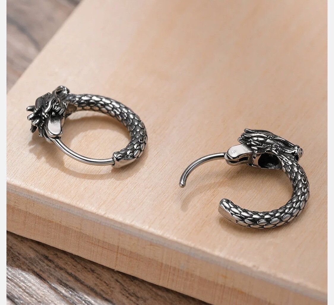 Jewelry Dragon Head Hoop Earrings Size ONE SIZE - 5 Thumbnail